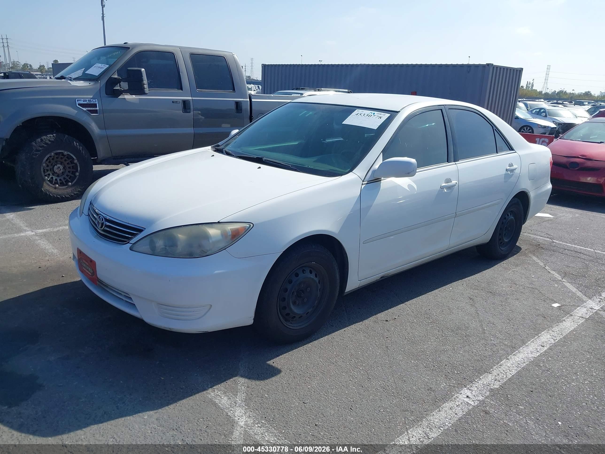 2005 Toyota Camry Le Белый vin: 4T1BE32K65U564287