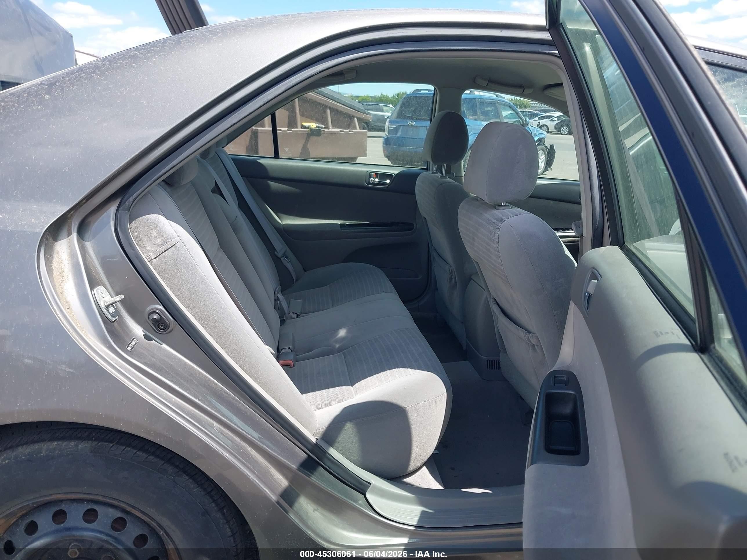 2005 Toyota Camry Le Gray vin: 4T1BE32K65U616727