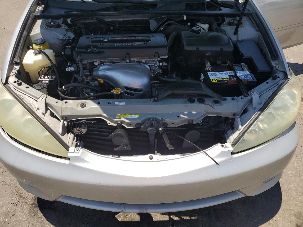 2005 Toyota Camry Le Серебряный vin: 4T1BE32K65U949980