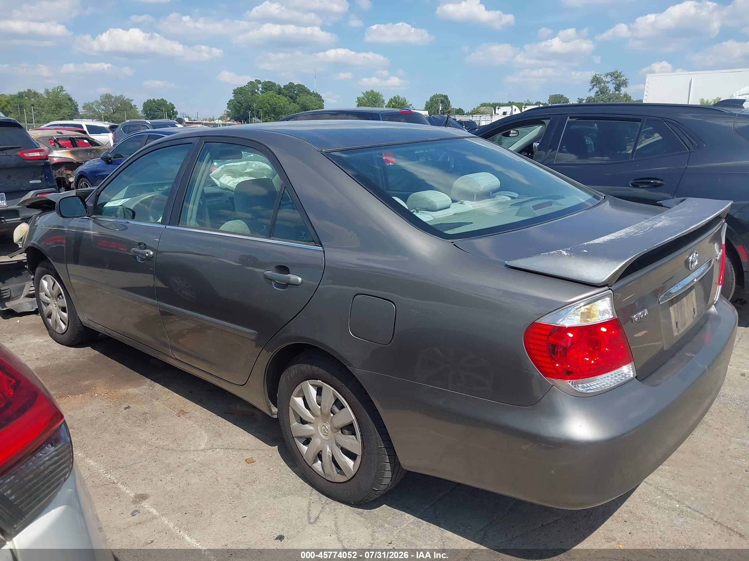 2005 Toyota Camry Std Gray vin: 4T1BE32K65U978007