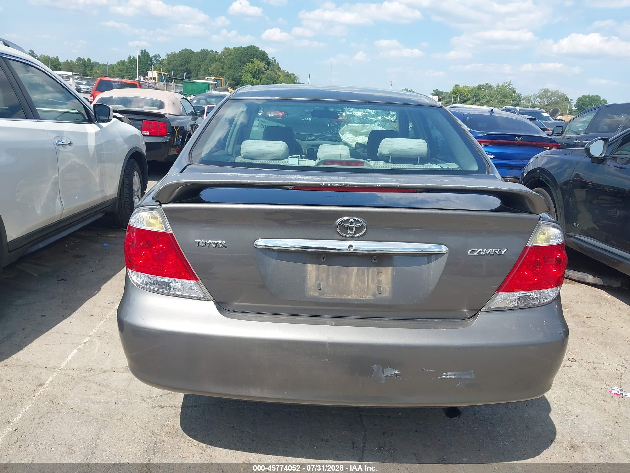2005 Toyota Camry Std Gray vin: 4T1BE32K65U978007