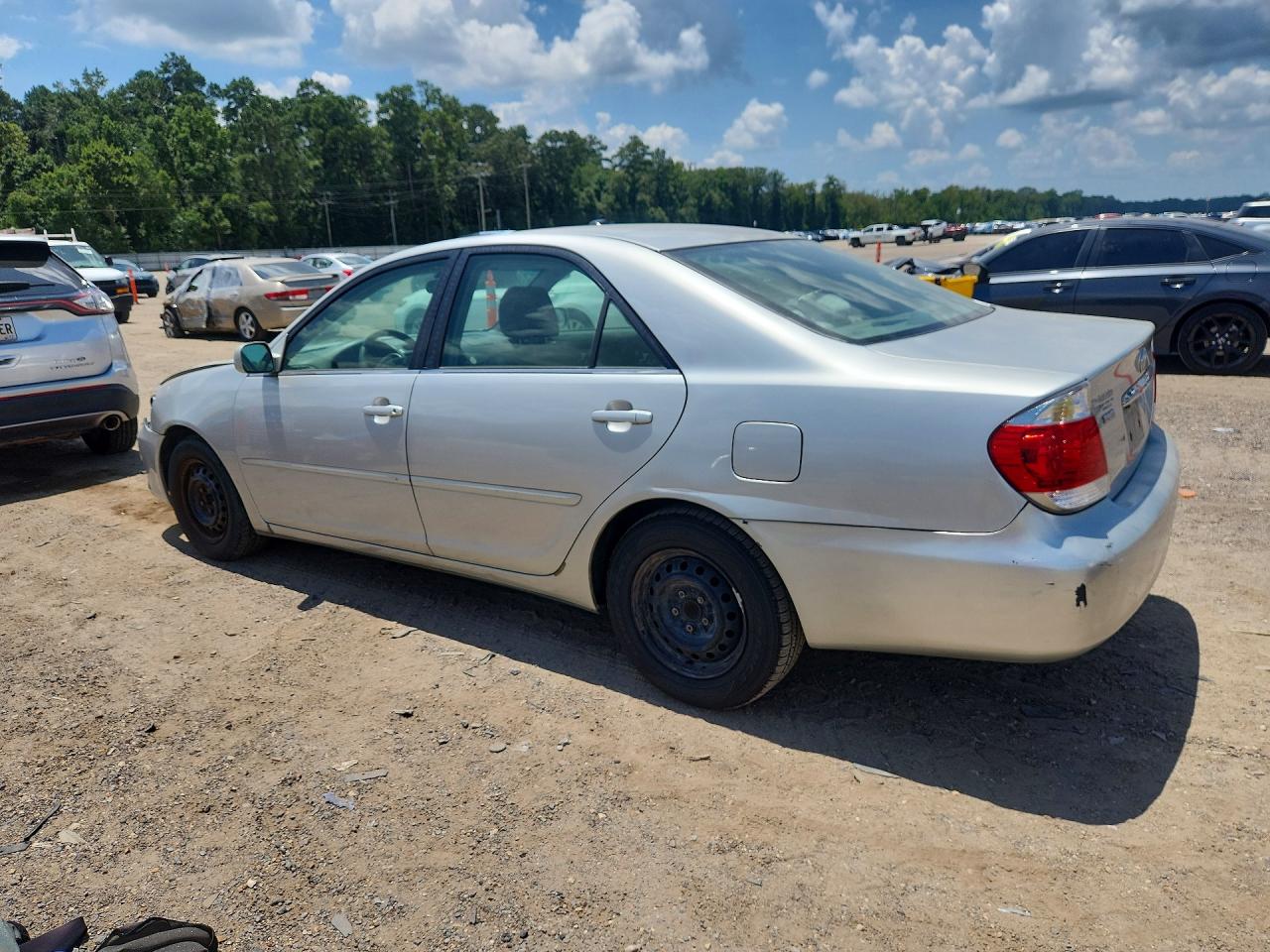 2006 Toyota Camry Le Silver vin: 4T1BE32K66U118299