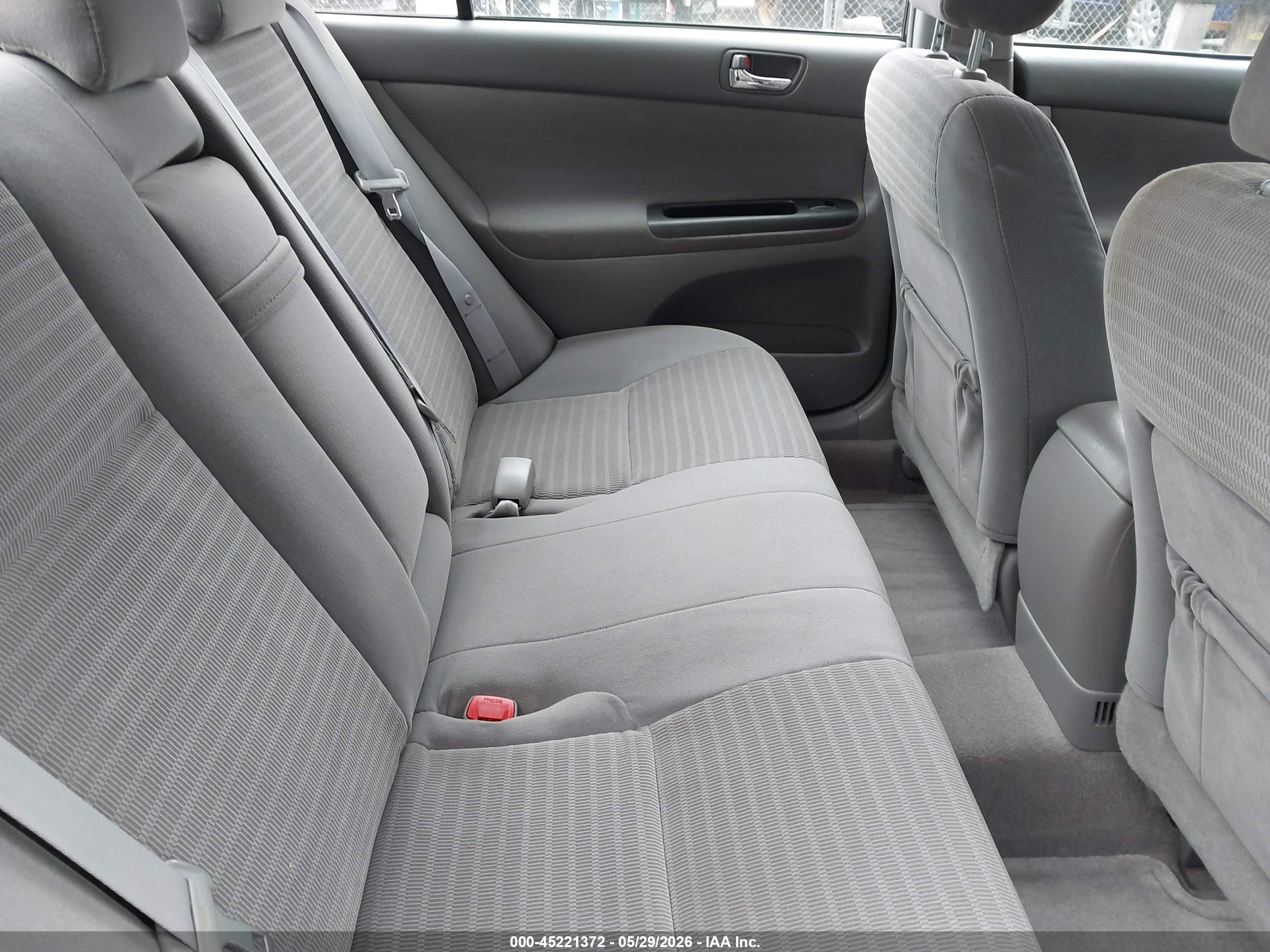 2006 Toyota Camry Le Blue vin: 4T1BE32K66U162948