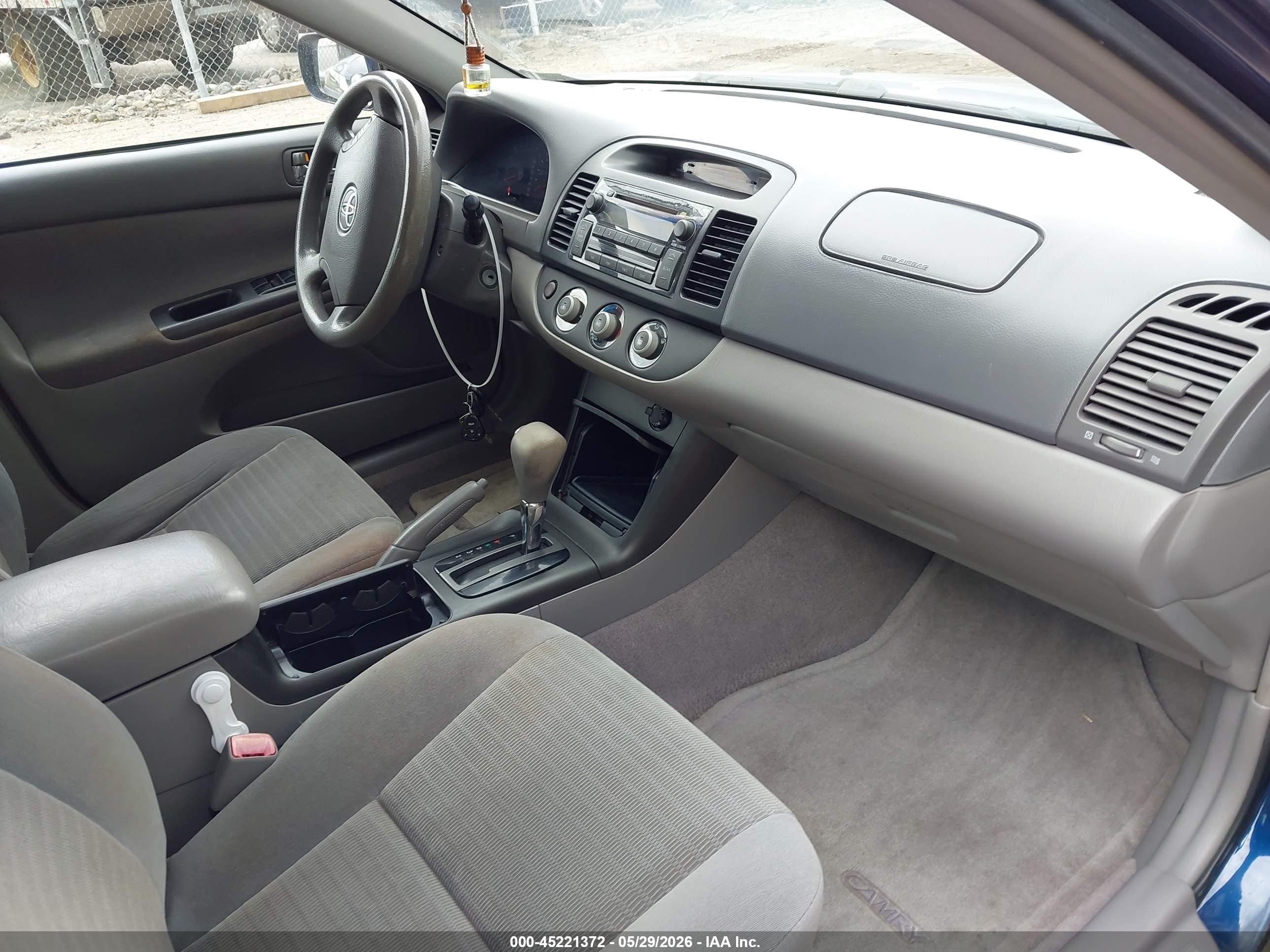 2006 Toyota Camry Le Blue vin: 4T1BE32K66U162948