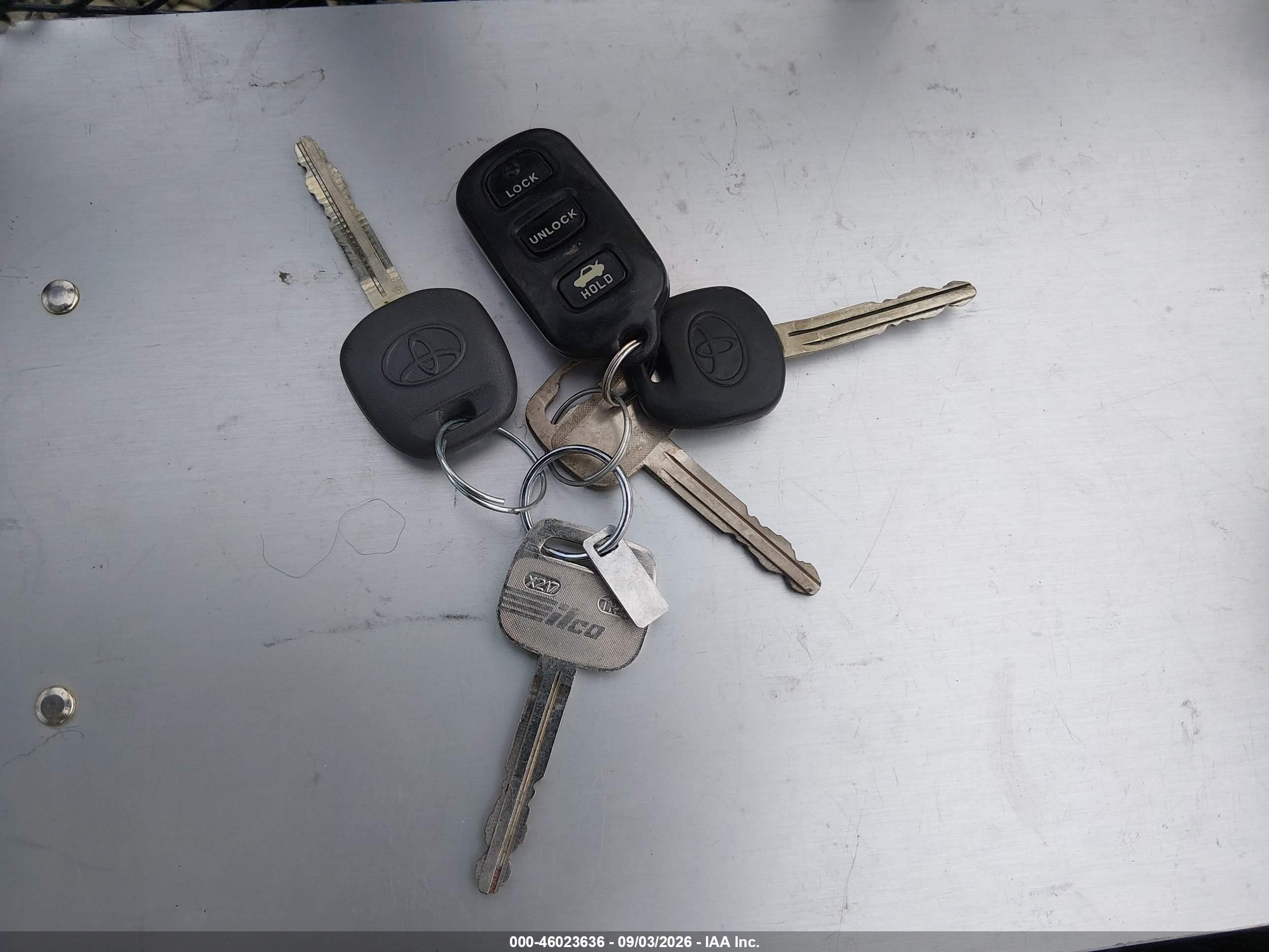 2006 Toyota Camry Xle Серебряный vin: 4T1BE32K66U674970