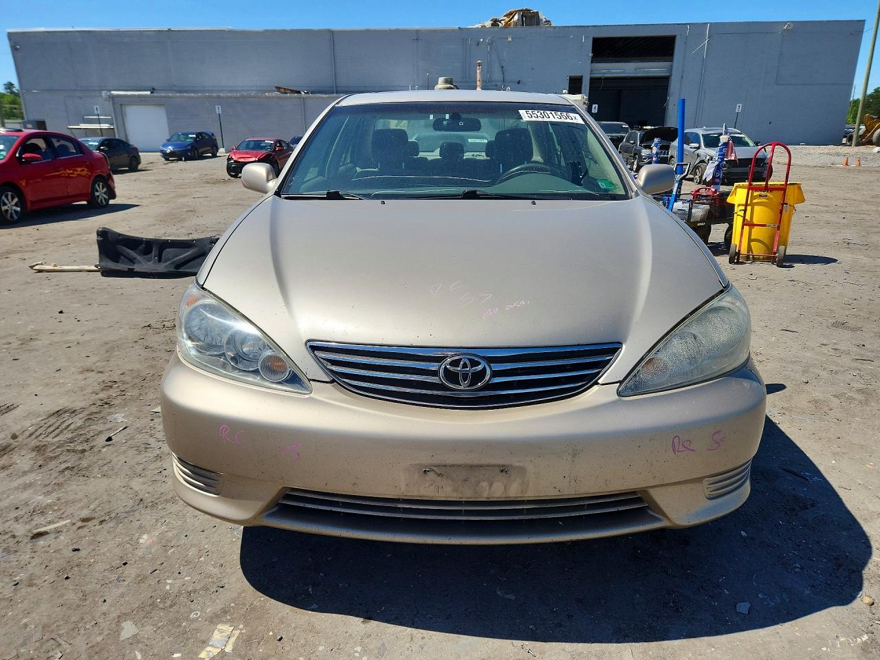 2006 Toyota Camry Le Gold vin: 4T1BE32K66U675830