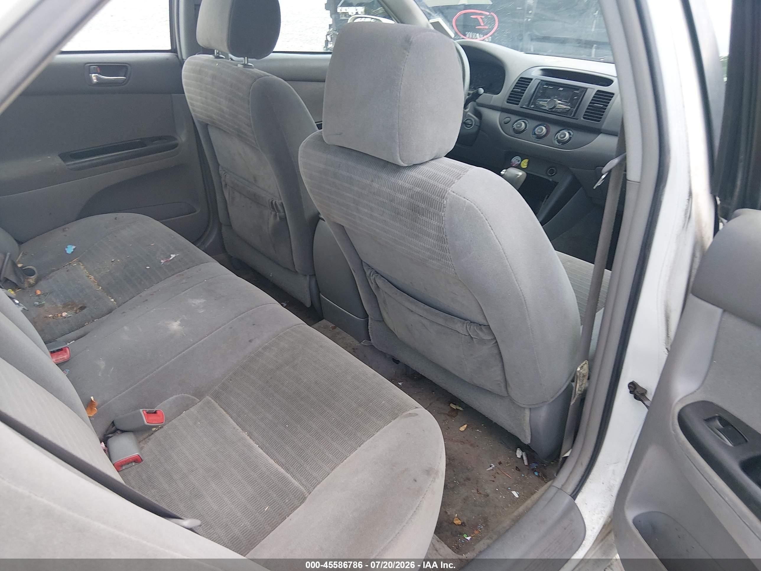 2006 Toyota Camry Le White vin: 4T1BE32K66U721835