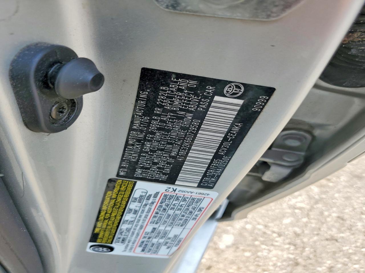 2006 Toyota Camry Le Silver vin: 4T1BE32K66U729580