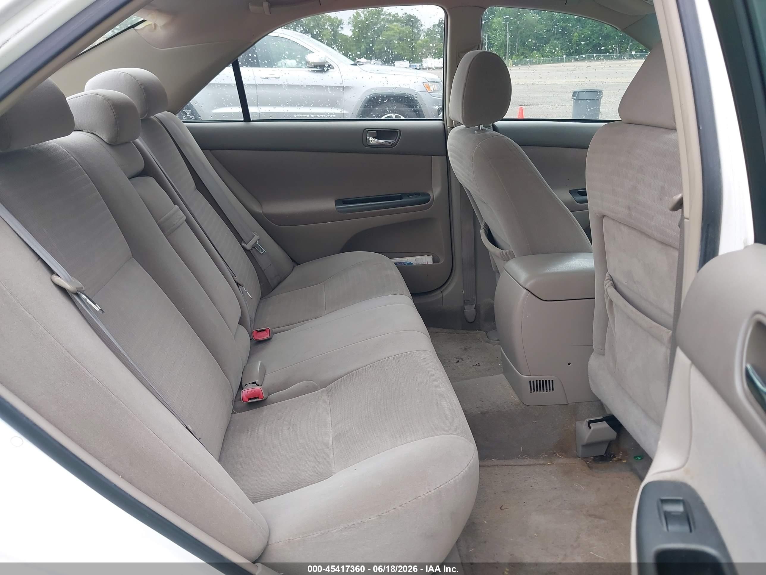 2006 Toyota Camry Le White vin: 4T1BE32K66U736738