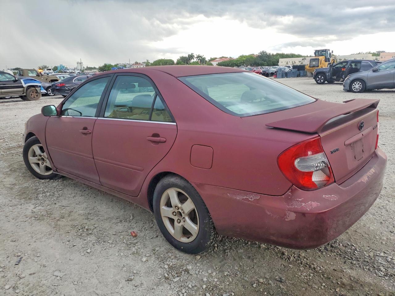 2002 Toyota Camry Se Red vin: 4T1BE32K72U029982