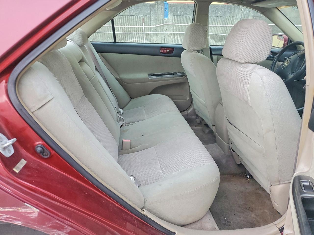 2002 Toyota Camry Se Red vin: 4T1BE32K72U029982