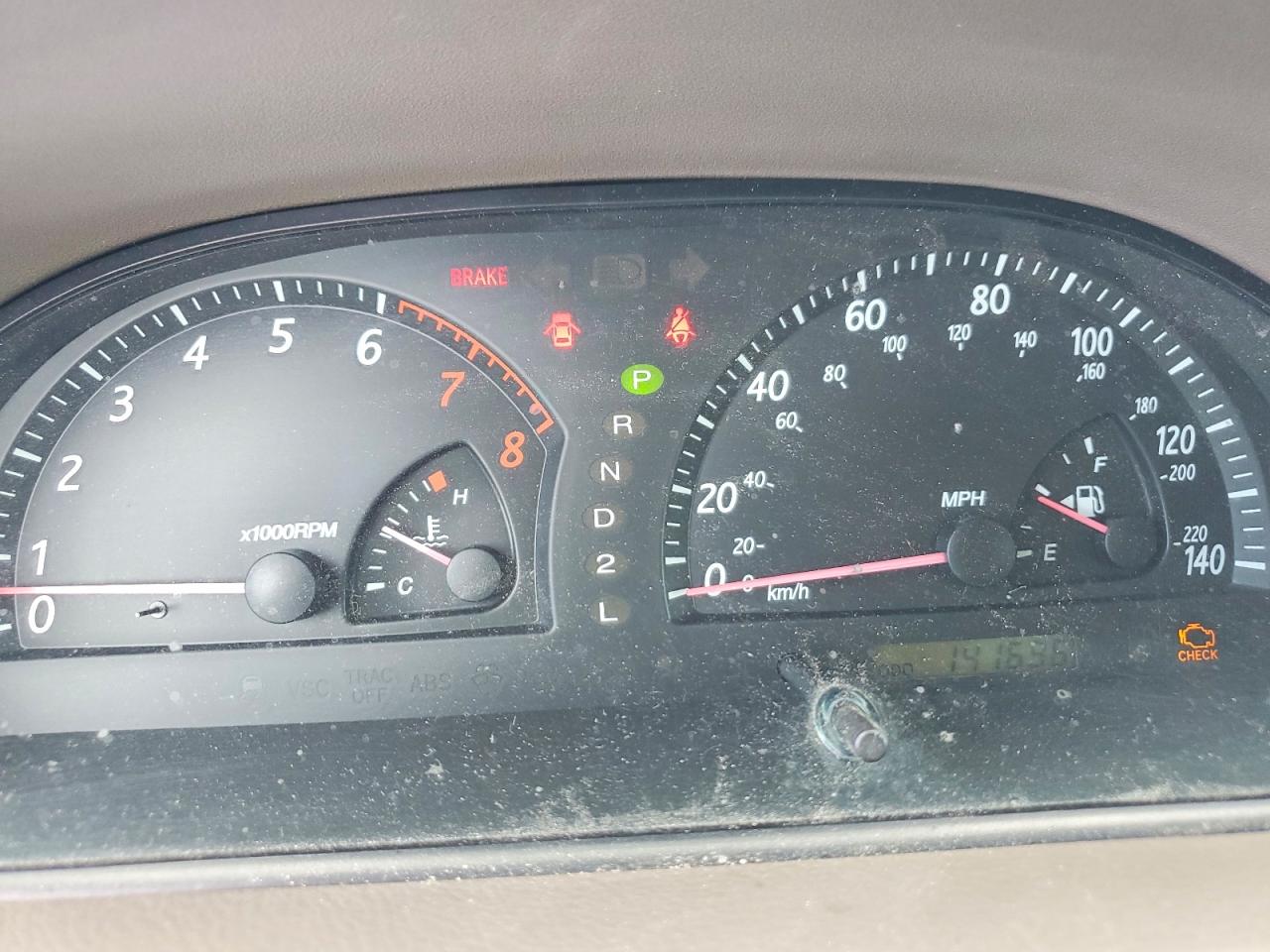 2002 Toyota Camry Le Белый vin: 4T1BE32K72U042943