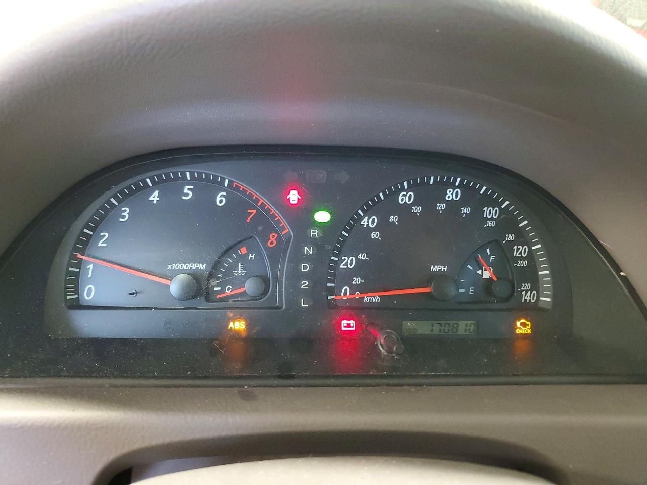 2002 Toyota Camry Le Серебряный vin: 4T1BE32K72U044496