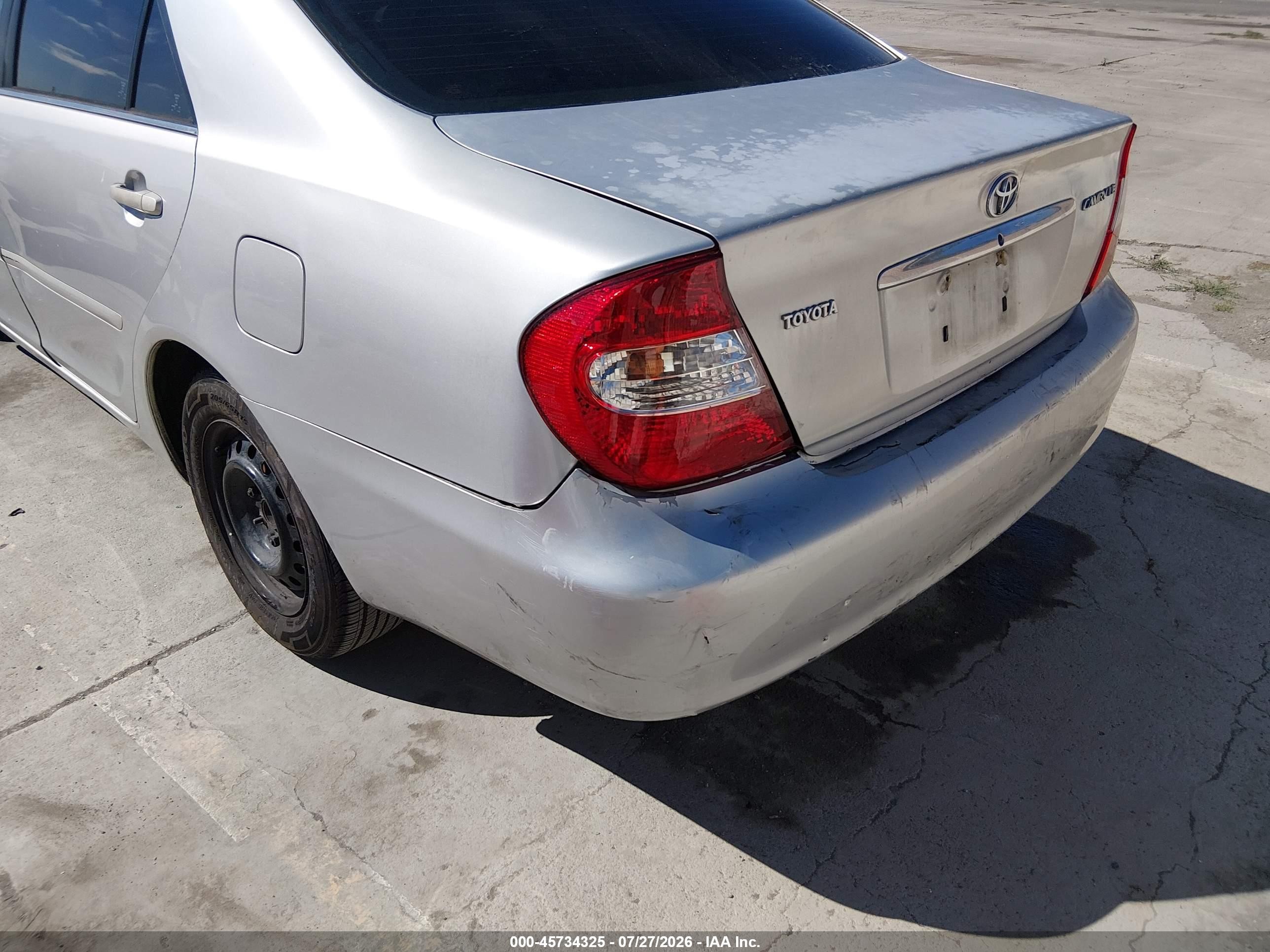 2002 Toyota Camry Le Gray vin: 4T1BE32K72U500433