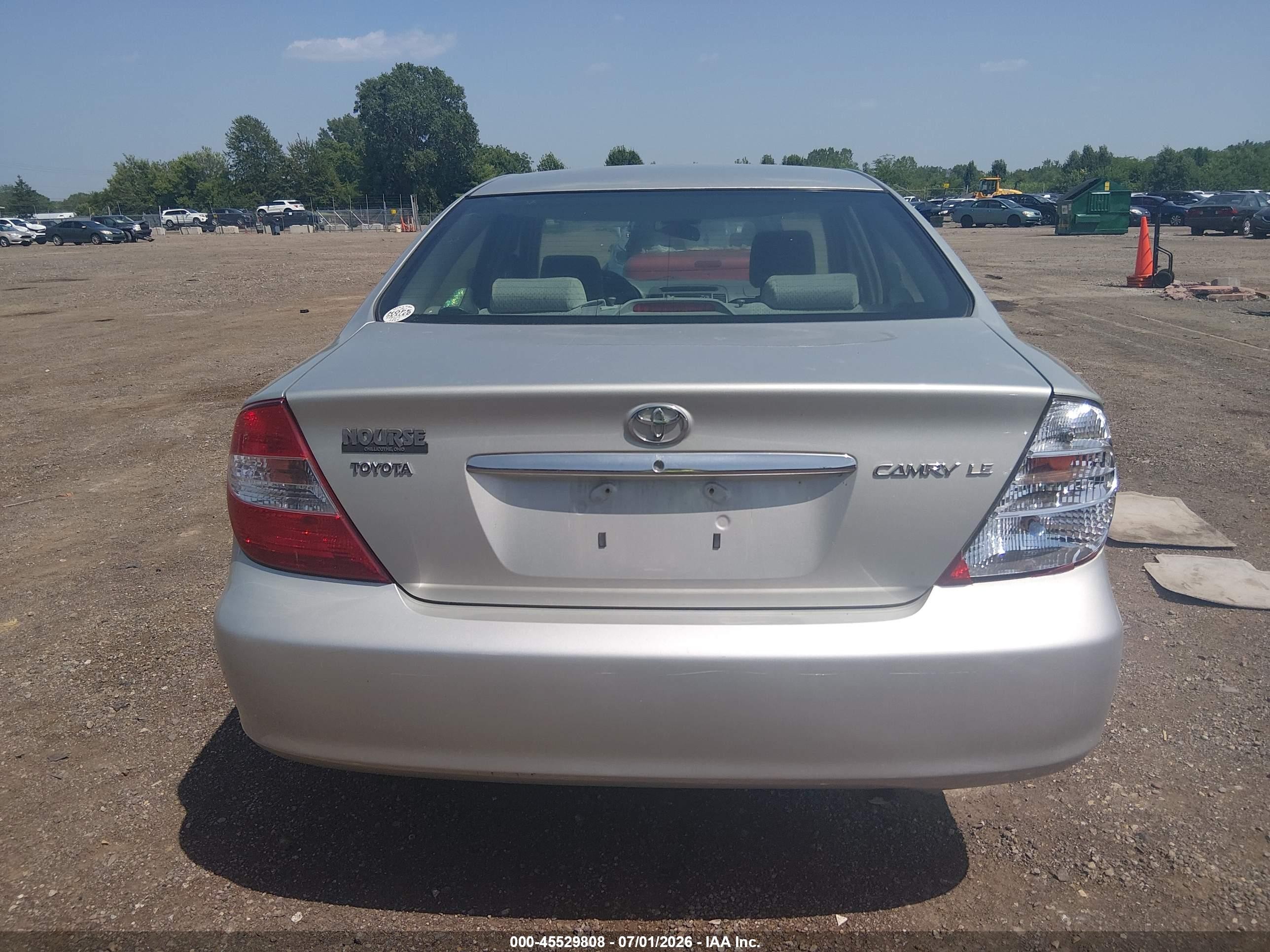2002 Toyota Camry Le Silver vin: 4T1BE32K72U521931