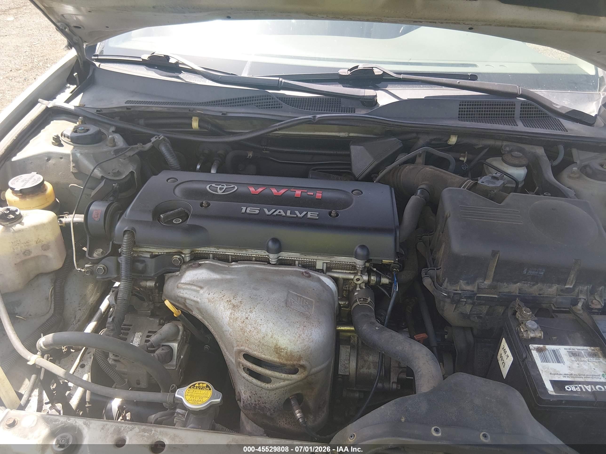 2002 Toyota Camry Le Silver vin: 4T1BE32K72U521931