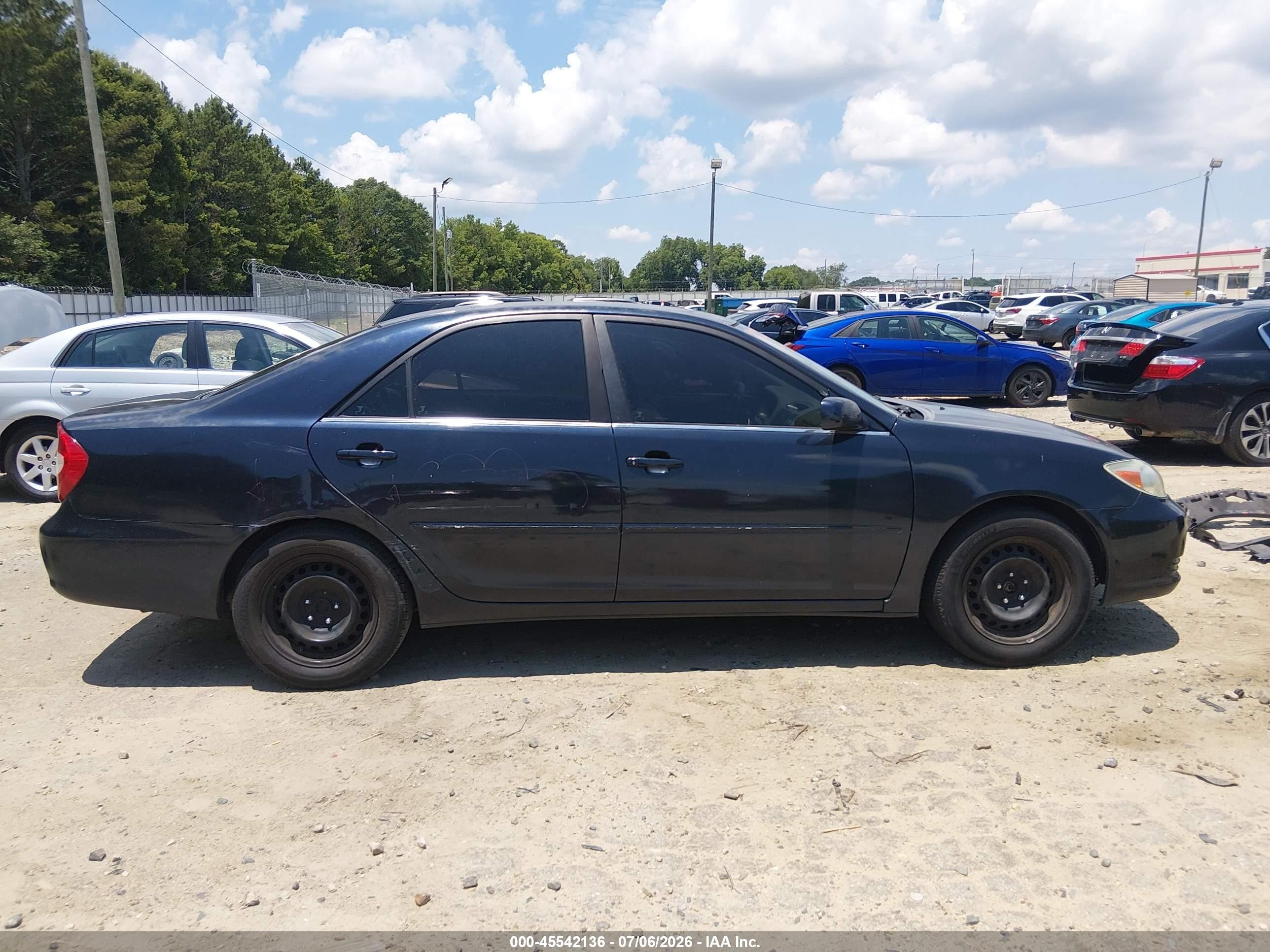 2002 Toyota Camry Xle Blue vin: 4T1BE32K72U560986