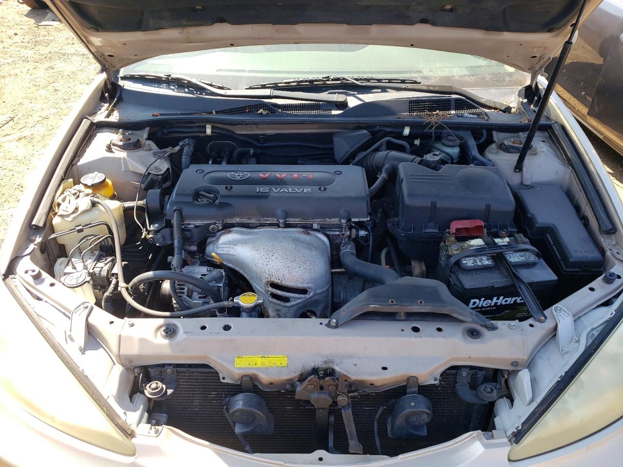 2002 Toyota Camry Le Tan vin: 4T1BE32K72U569638