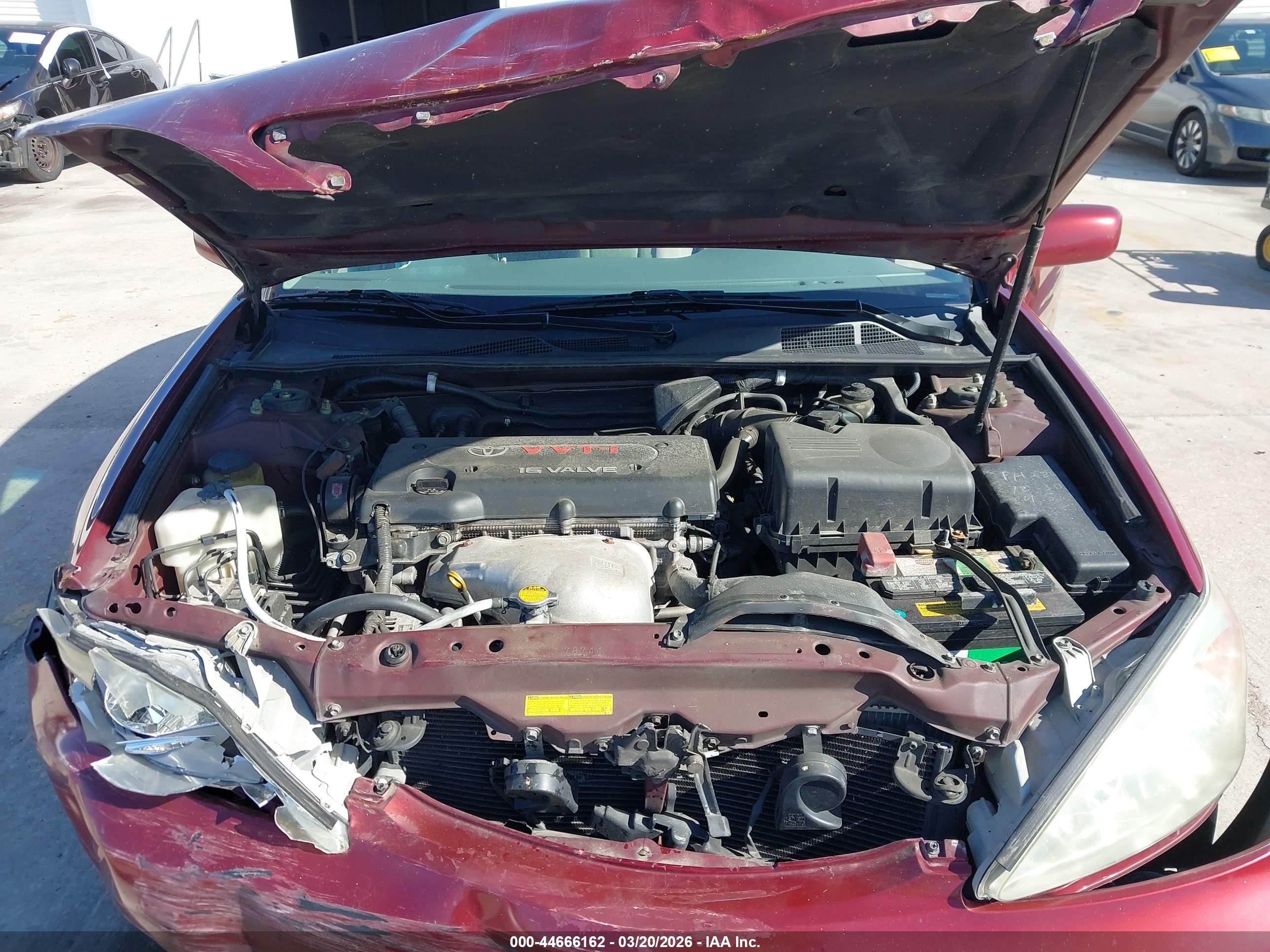 2002 Toyota Camry Xle Red vin: 4T1BE32K72U574631