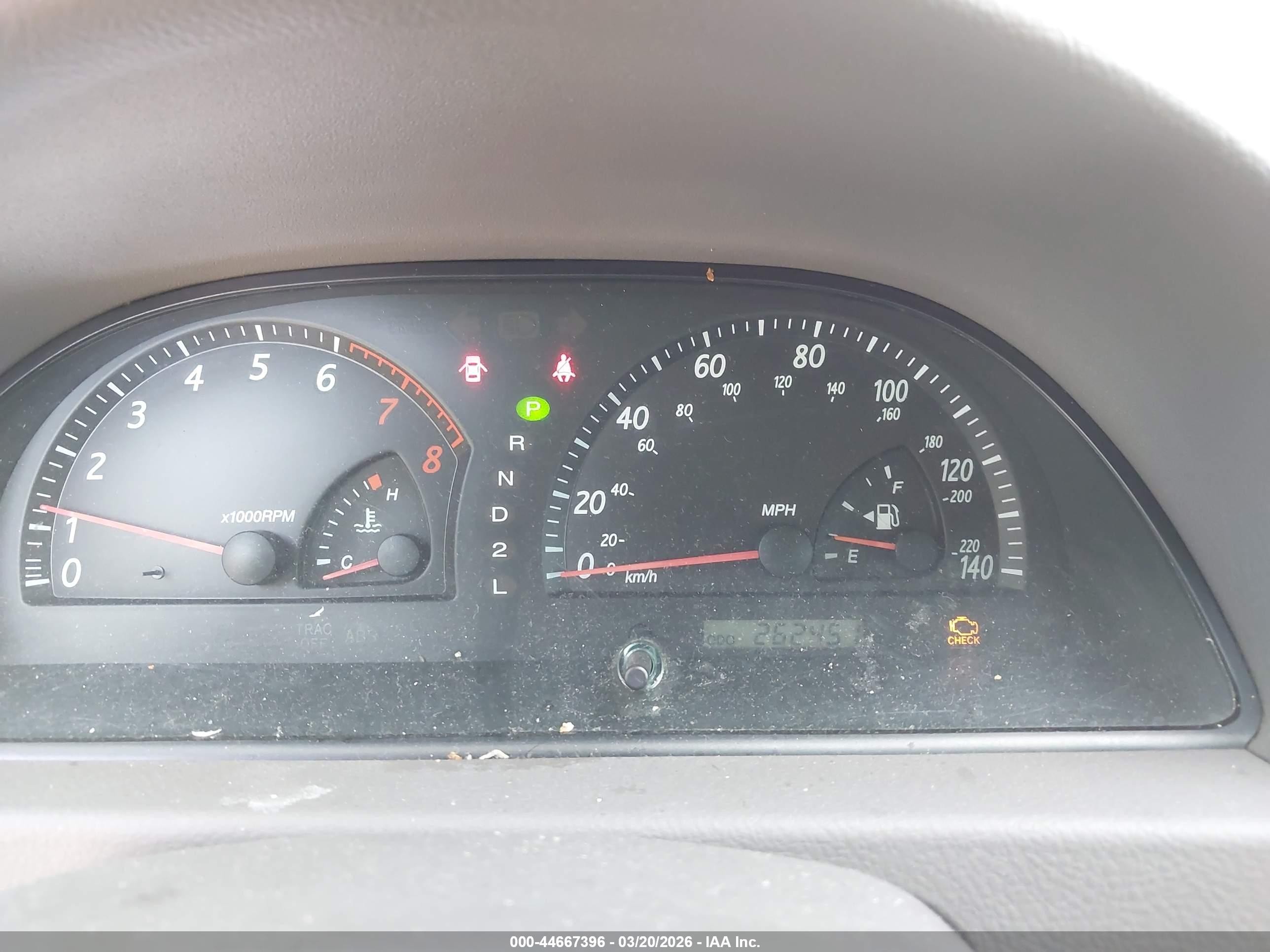2002 Toyota Camry Le Silver vin: 4T1BE32K72U580218