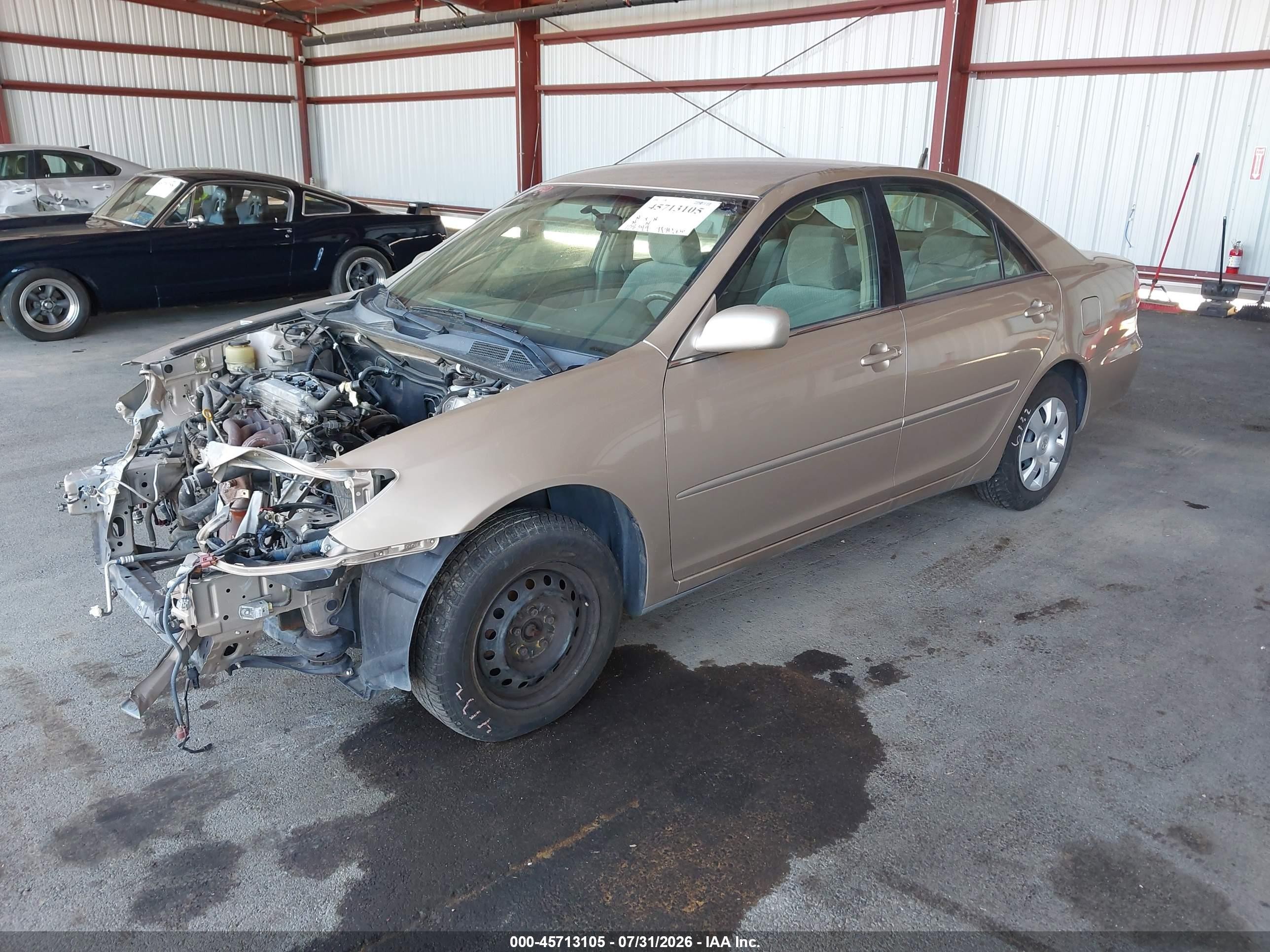 2003 Toyota Camry Le Gold vin: 4T1BE32K73U153588