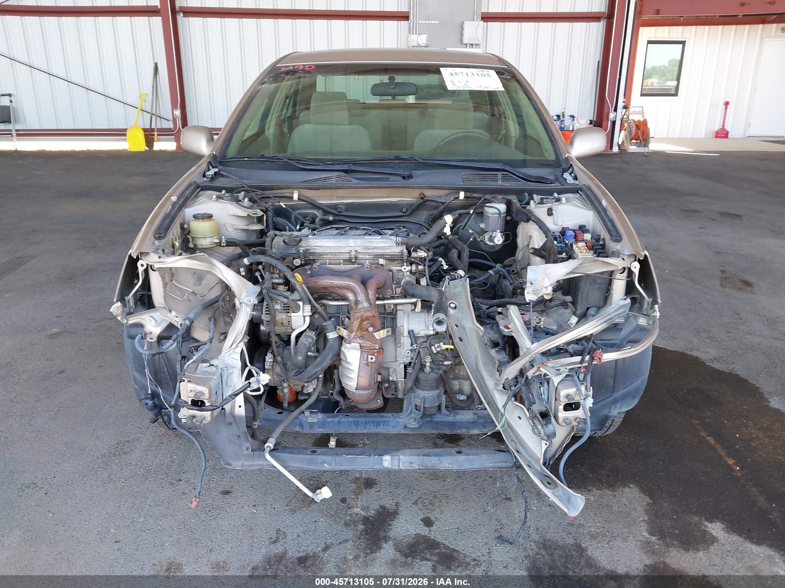 2003 Toyota Camry Le Gold vin: 4T1BE32K73U153588