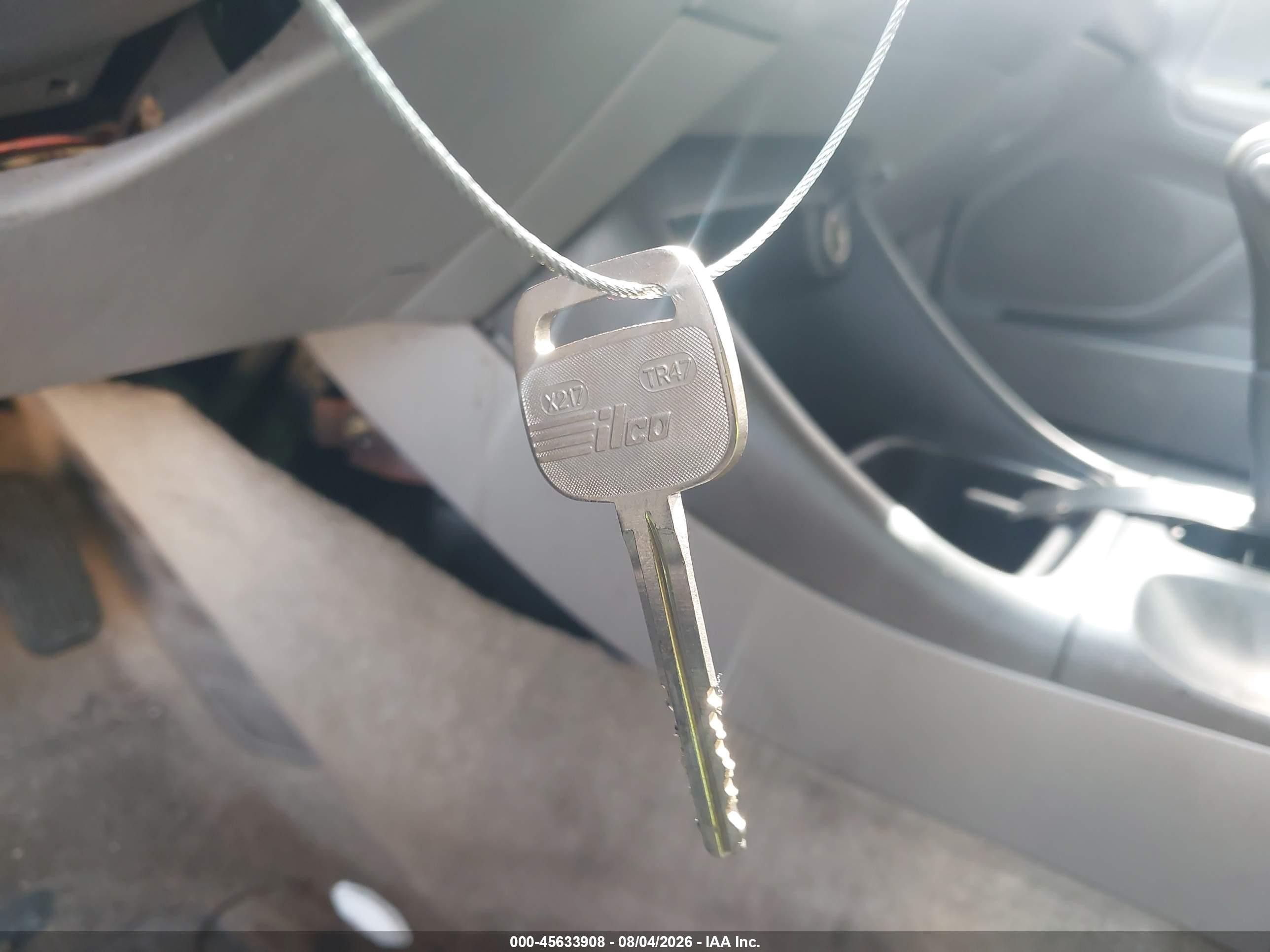 2003 Toyota Camry Le Серебряный vin: 4T1BE32K73U162484