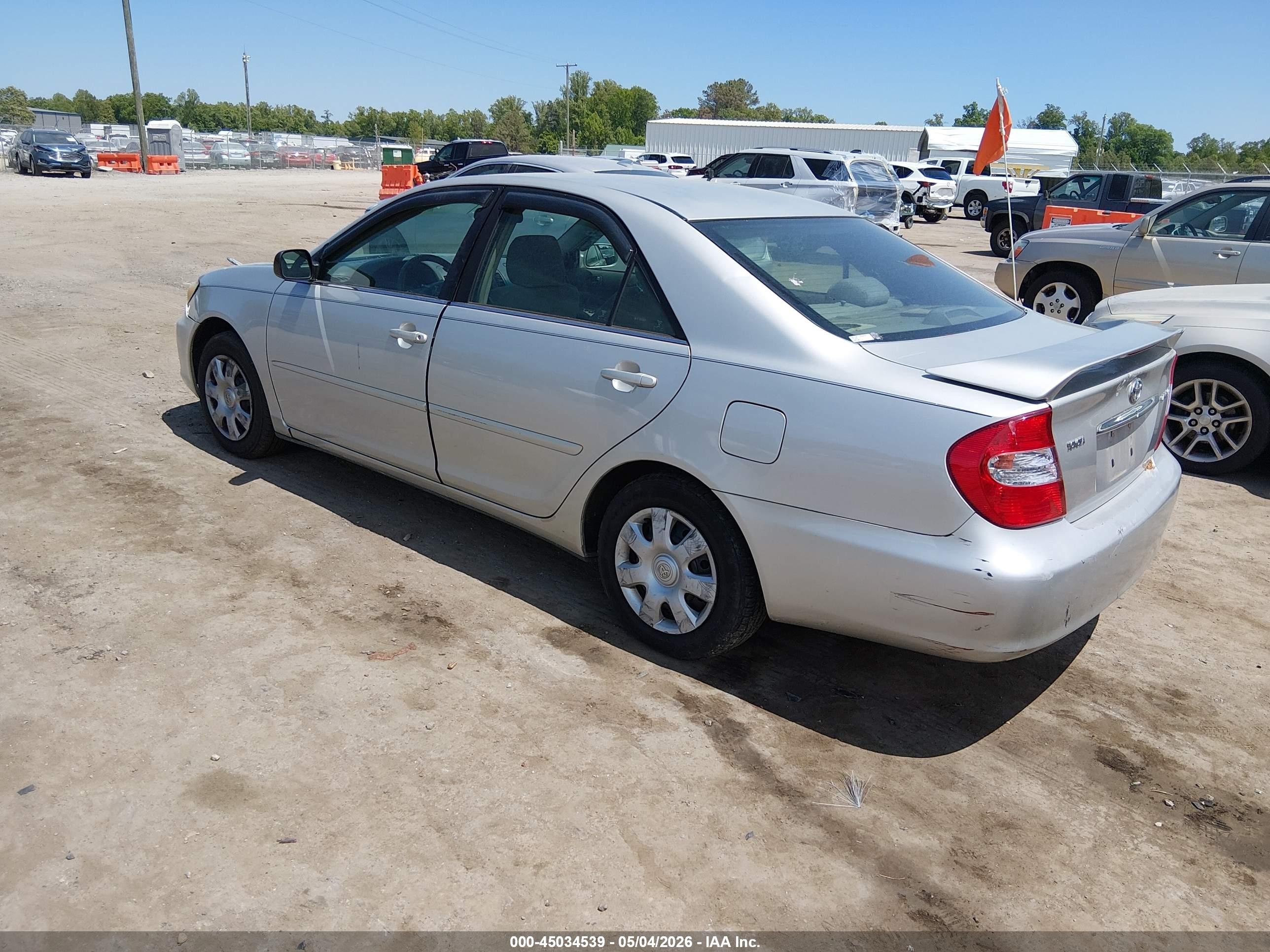 2003 Toyota Camry Le Серебряный vin: 4T1BE32K73U170312