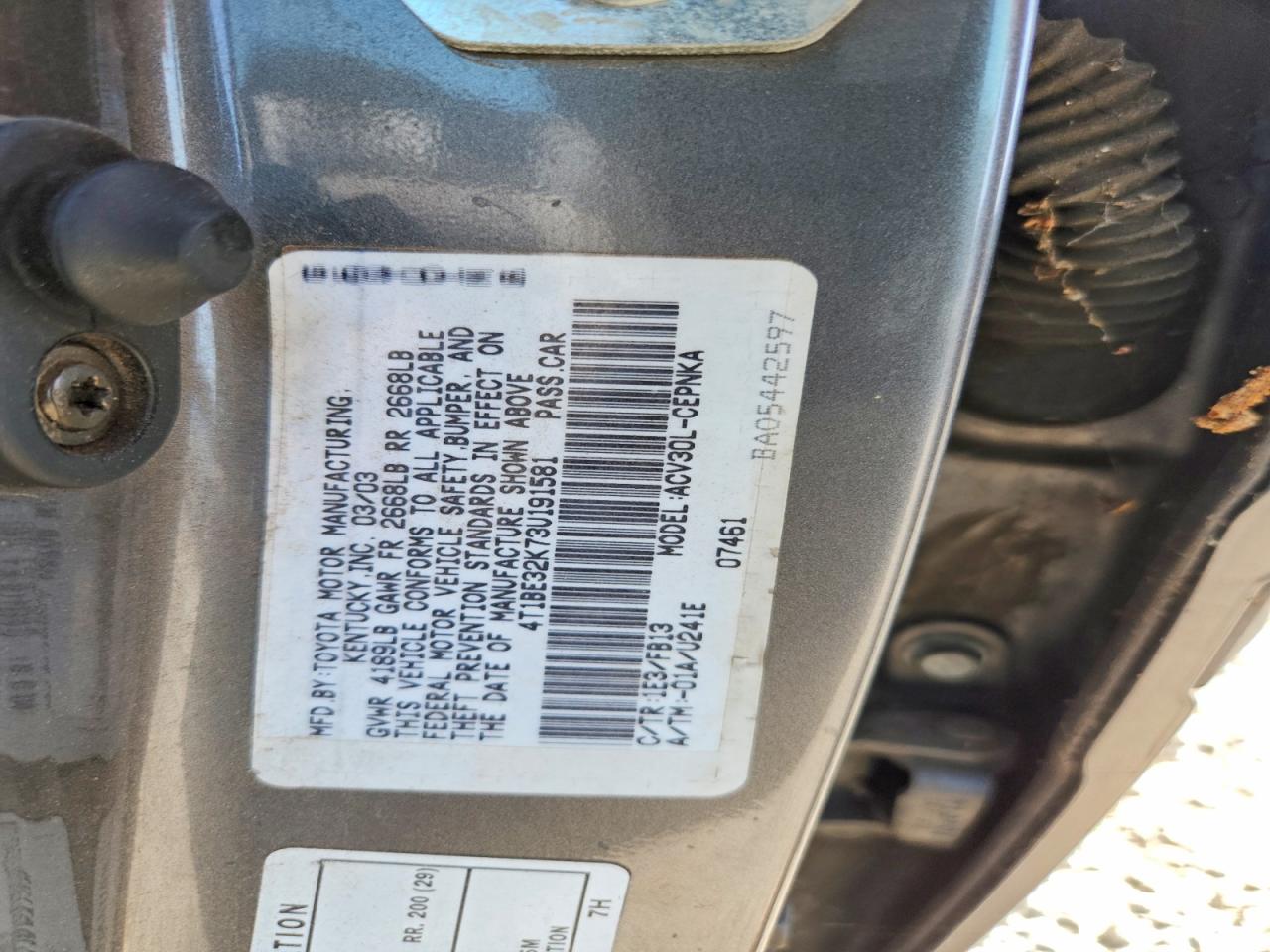 2003 Toyota Camry Le Gray vin: 4T1BE32K73U191581