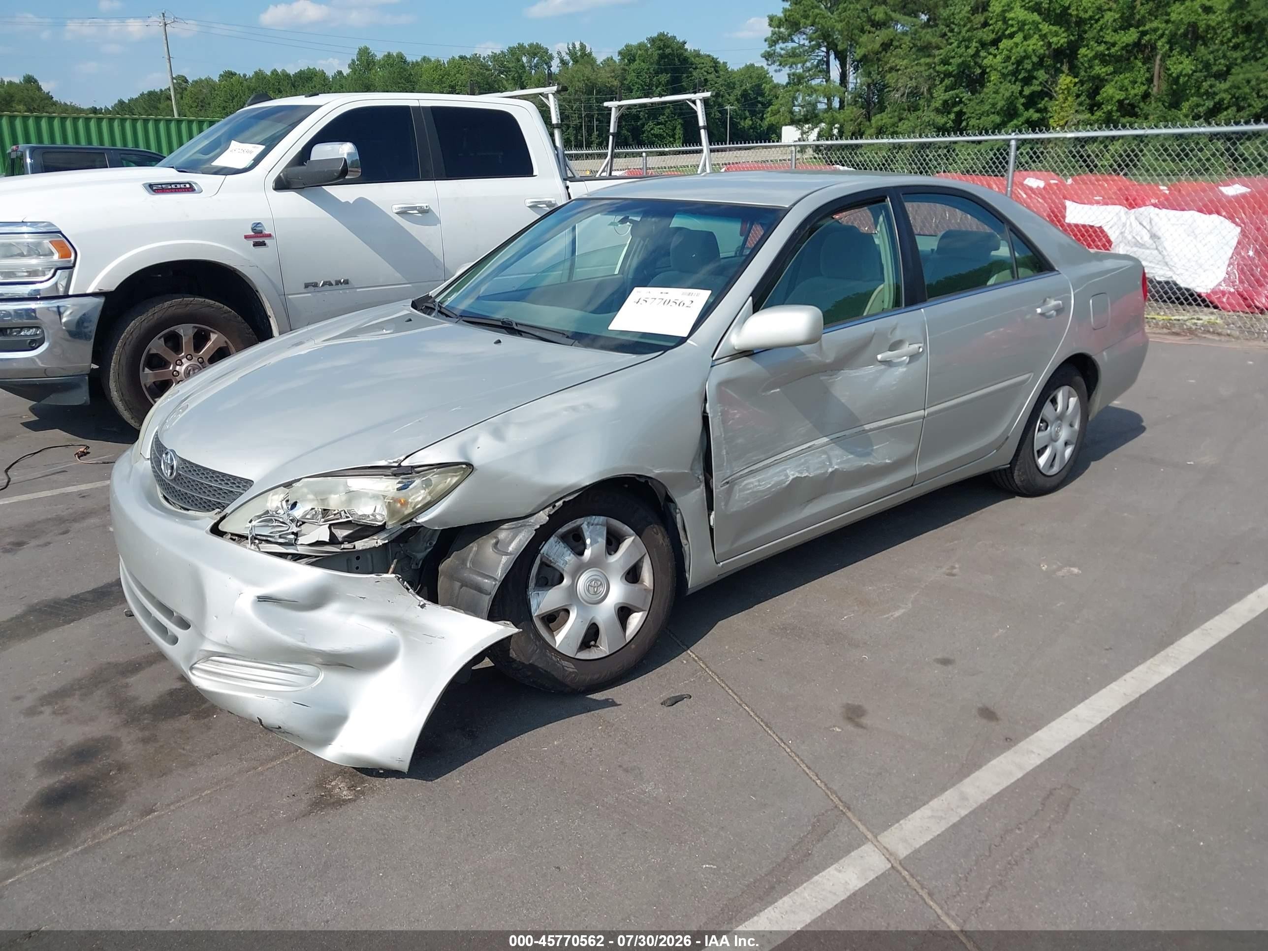 2003 Toyota Camry Le Silver vin: 4T1BE32K73U233943