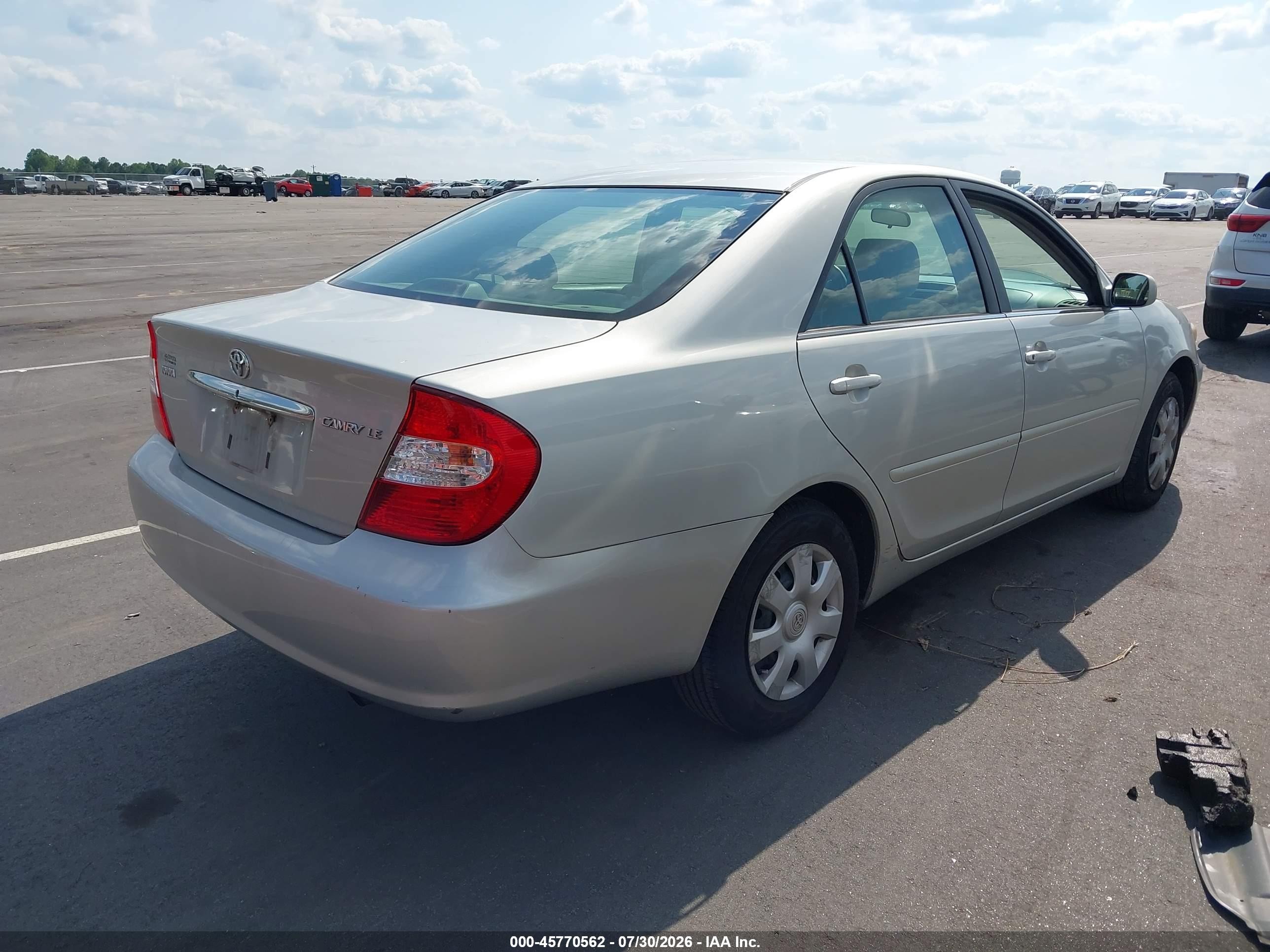 2003 Toyota Camry Le Silver vin: 4T1BE32K73U233943