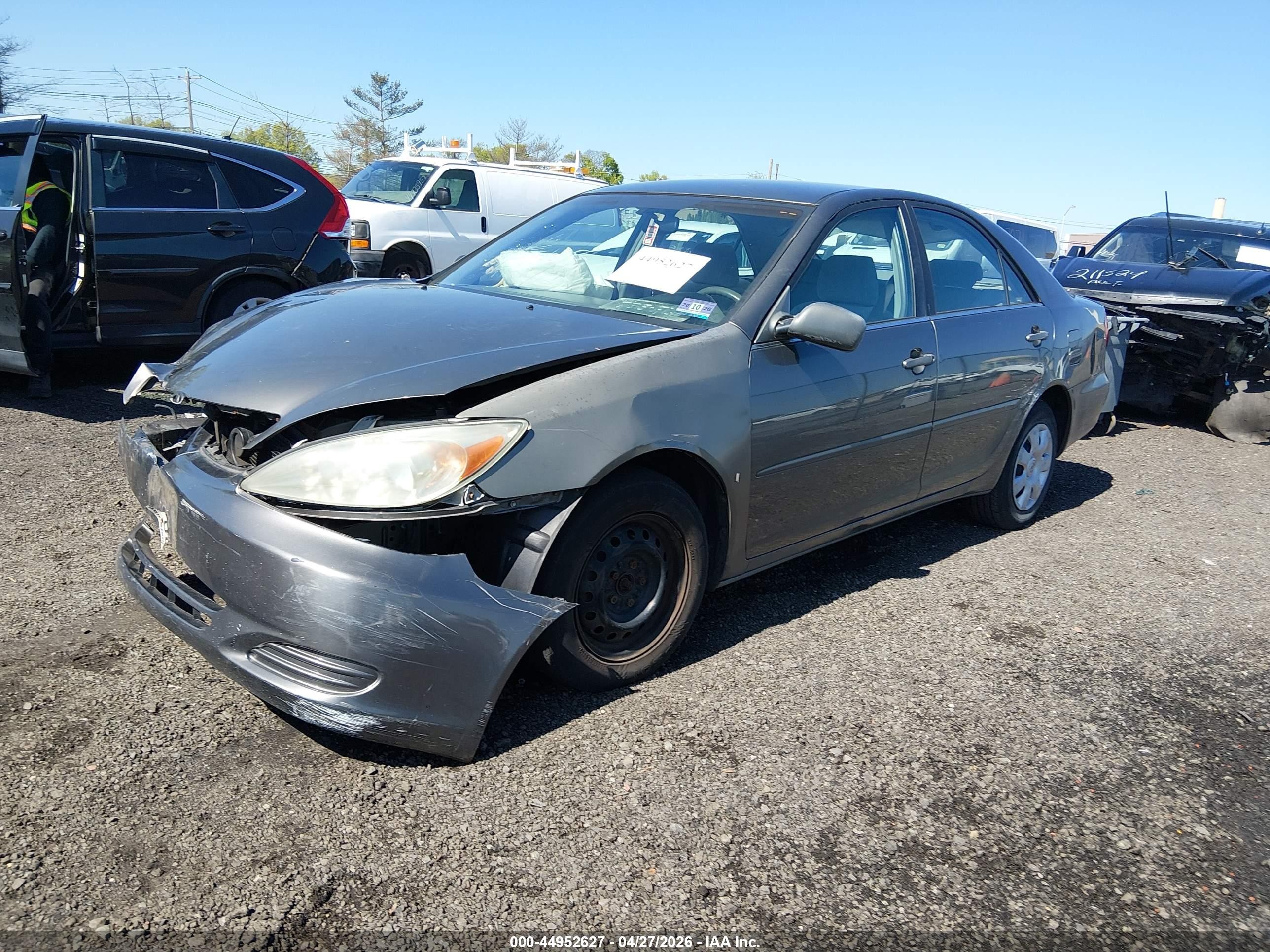 2003 Toyota Camry Le Brown vin: 4T1BE32K73U652567