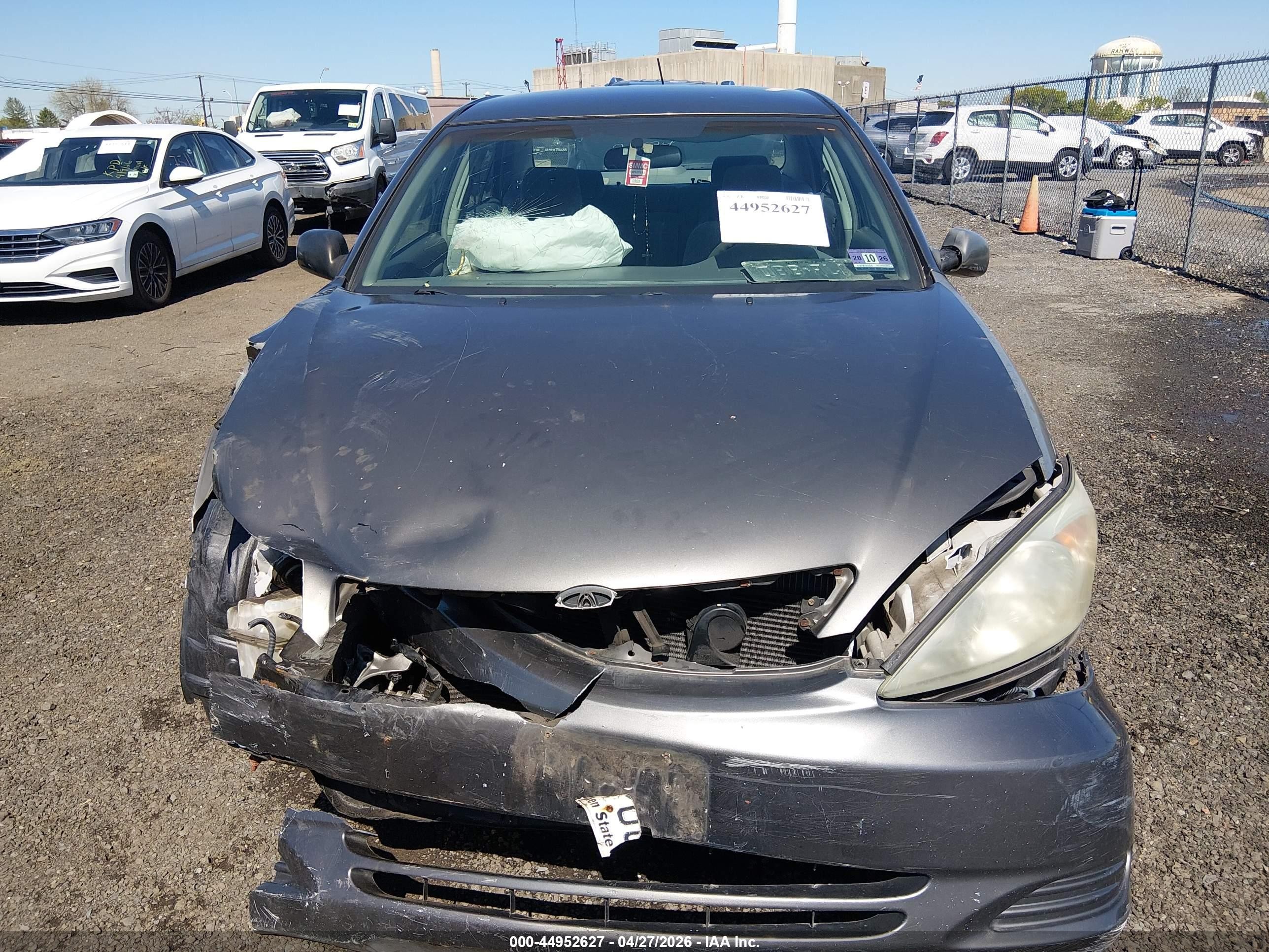 2003 Toyota Camry Le Brown vin: 4T1BE32K73U652567