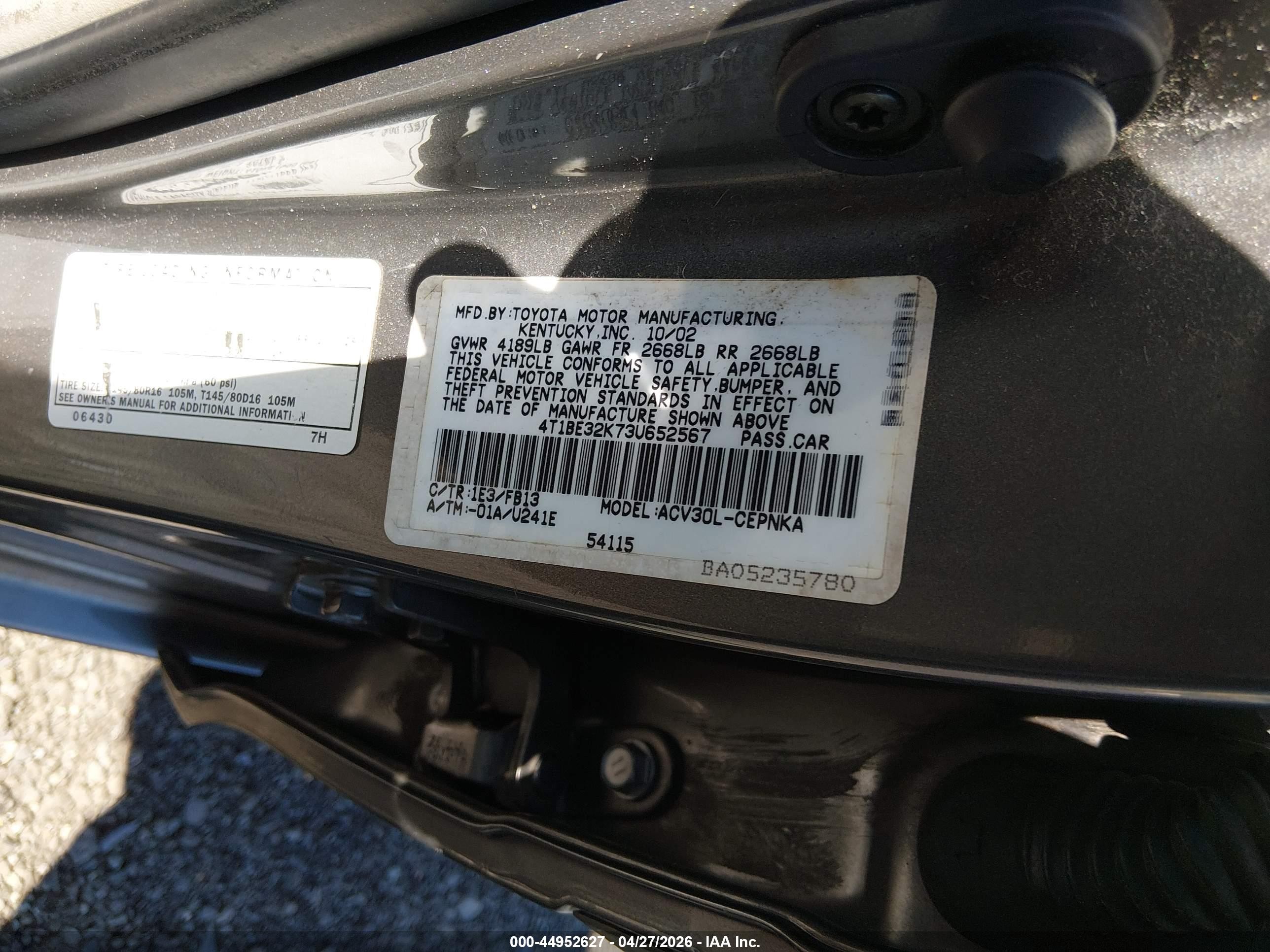 2003 Toyota Camry Le Brown vin: 4T1BE32K73U652567