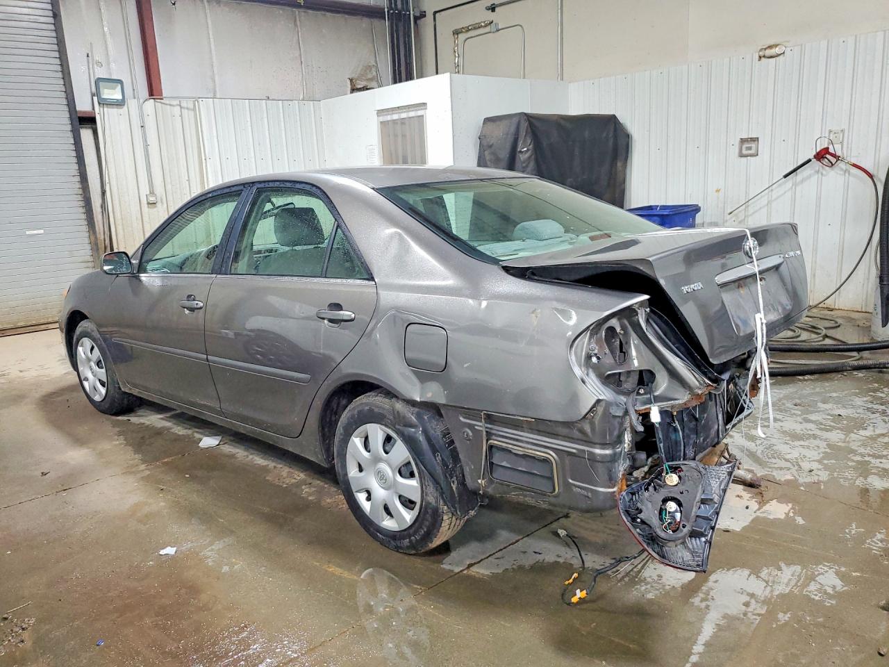 2003 Toyota Camry Le Gray vin: 4T1BE32K73U685486