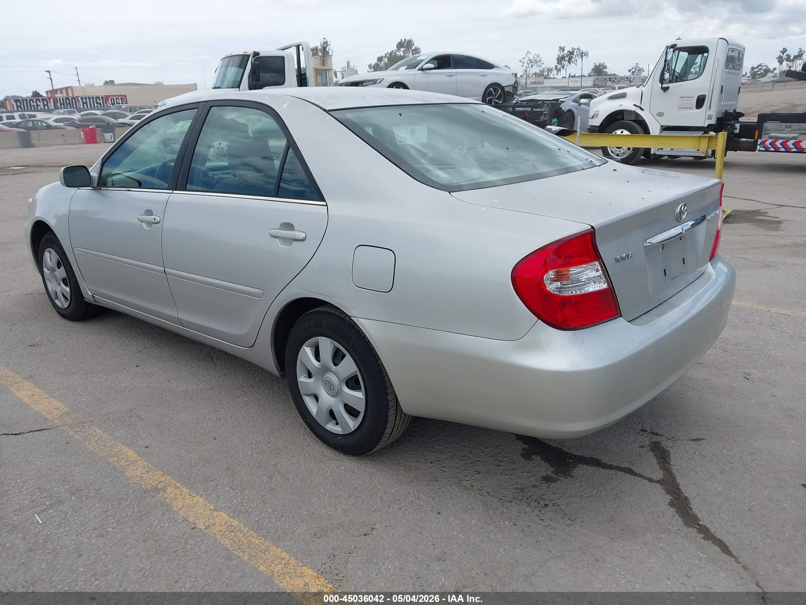 2003 Toyota Camry Le Серебряный vin: 4T1BE32K73U689599