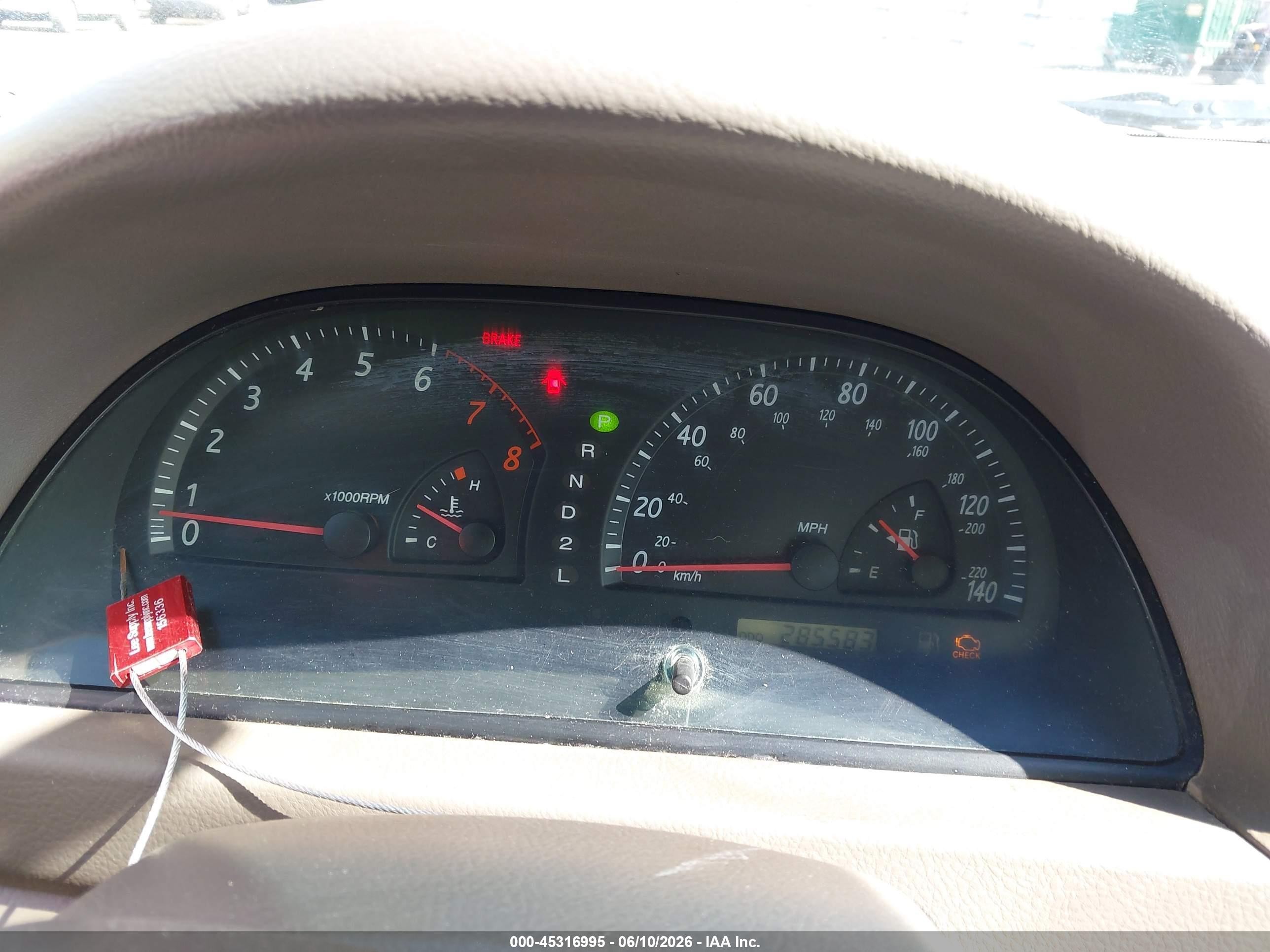 2003 Toyota Camry Le Brown vin: 4T1BE32K73U722553