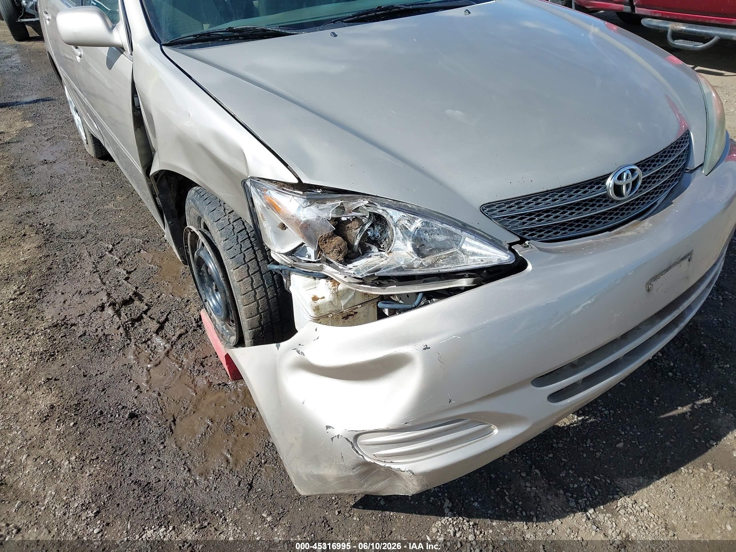 2003 Toyota Camry Le Brown vin: 4T1BE32K73U722553