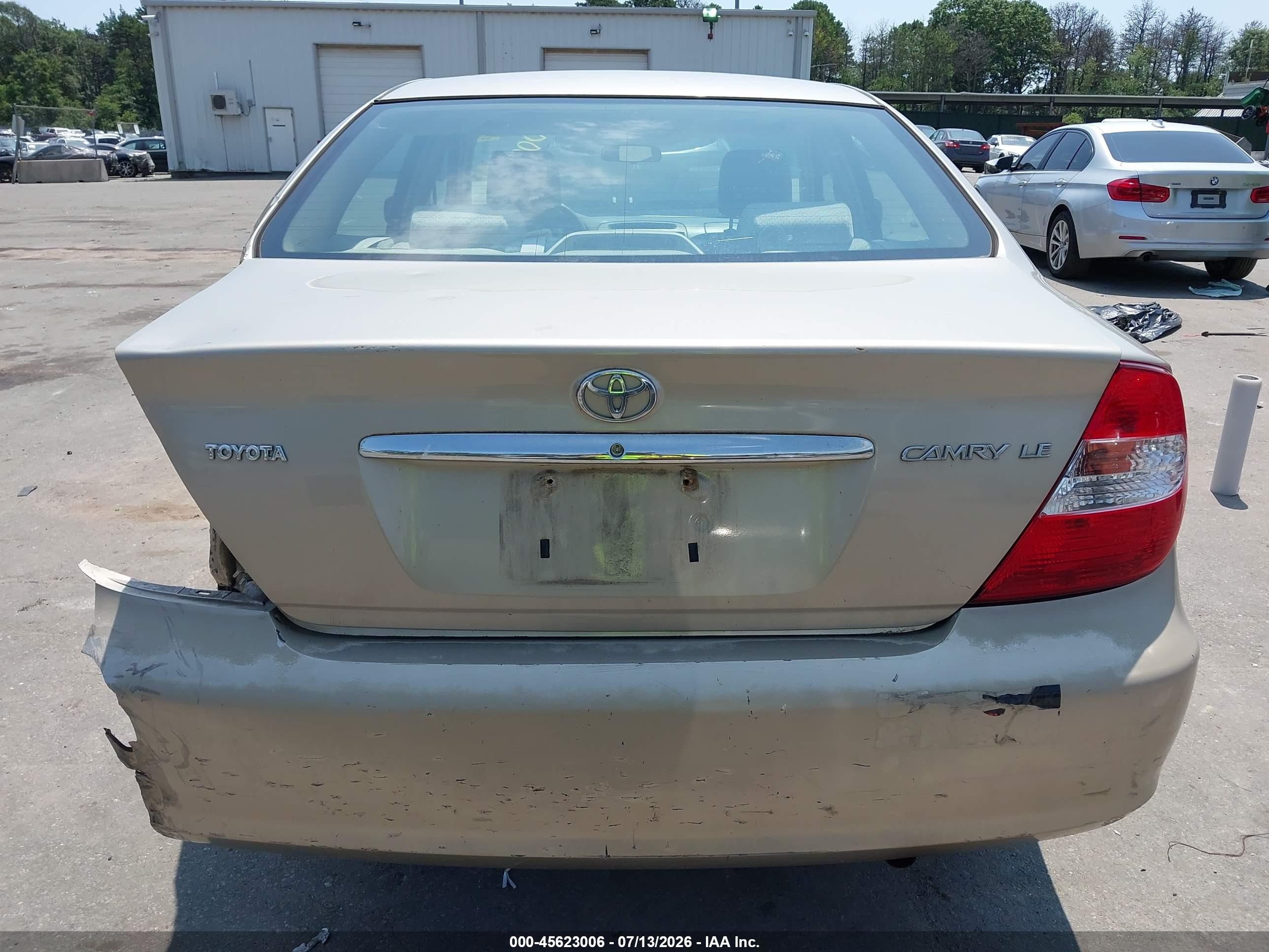 2003 Toyota Camry Le Silver vin: 4T1BE32K73U724304