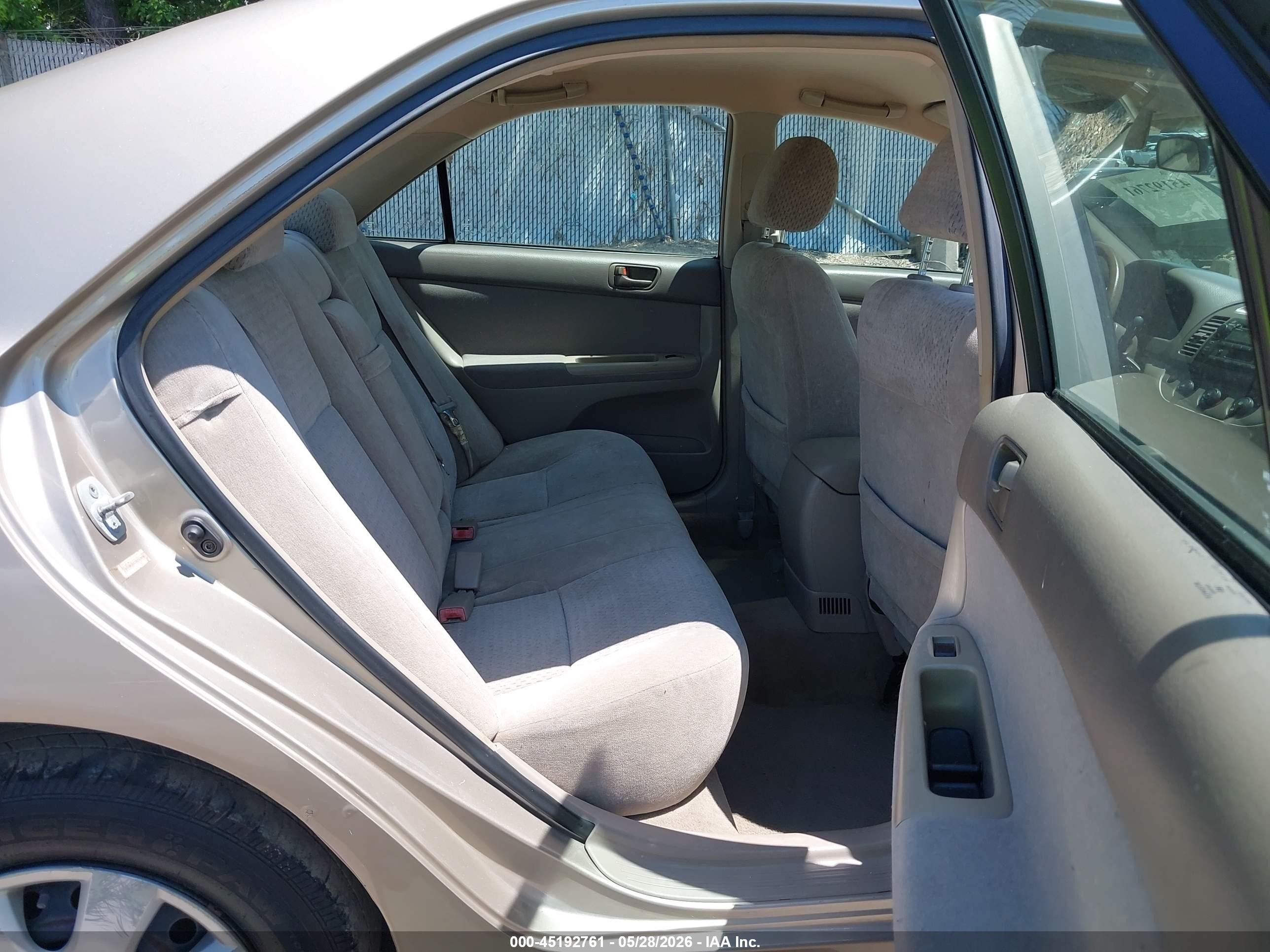 2003 Toyota Camry Le Бежевый vin: 4T1BE32K73U763958