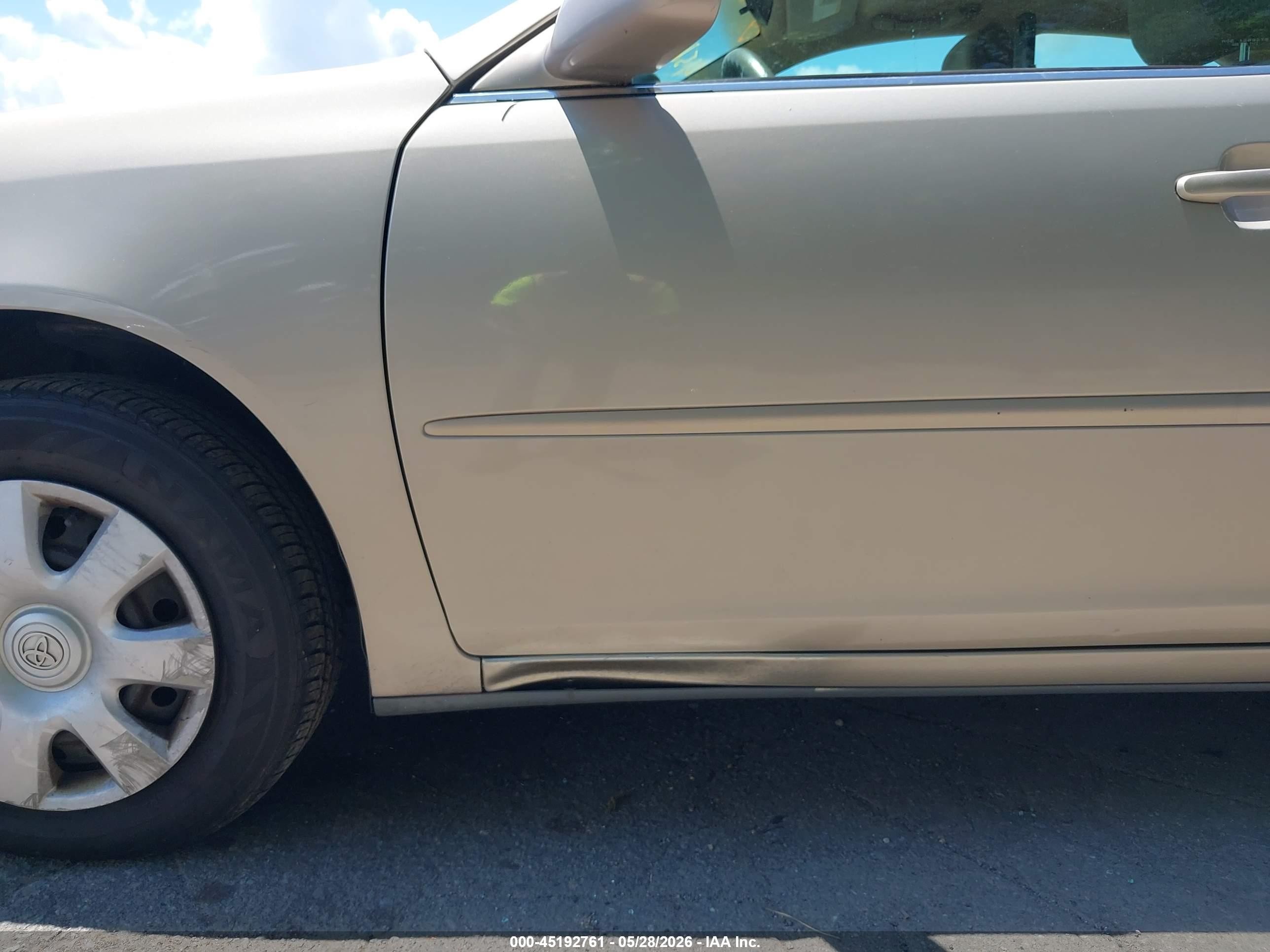 2003 Toyota Camry Le Бежевый vin: 4T1BE32K73U763958