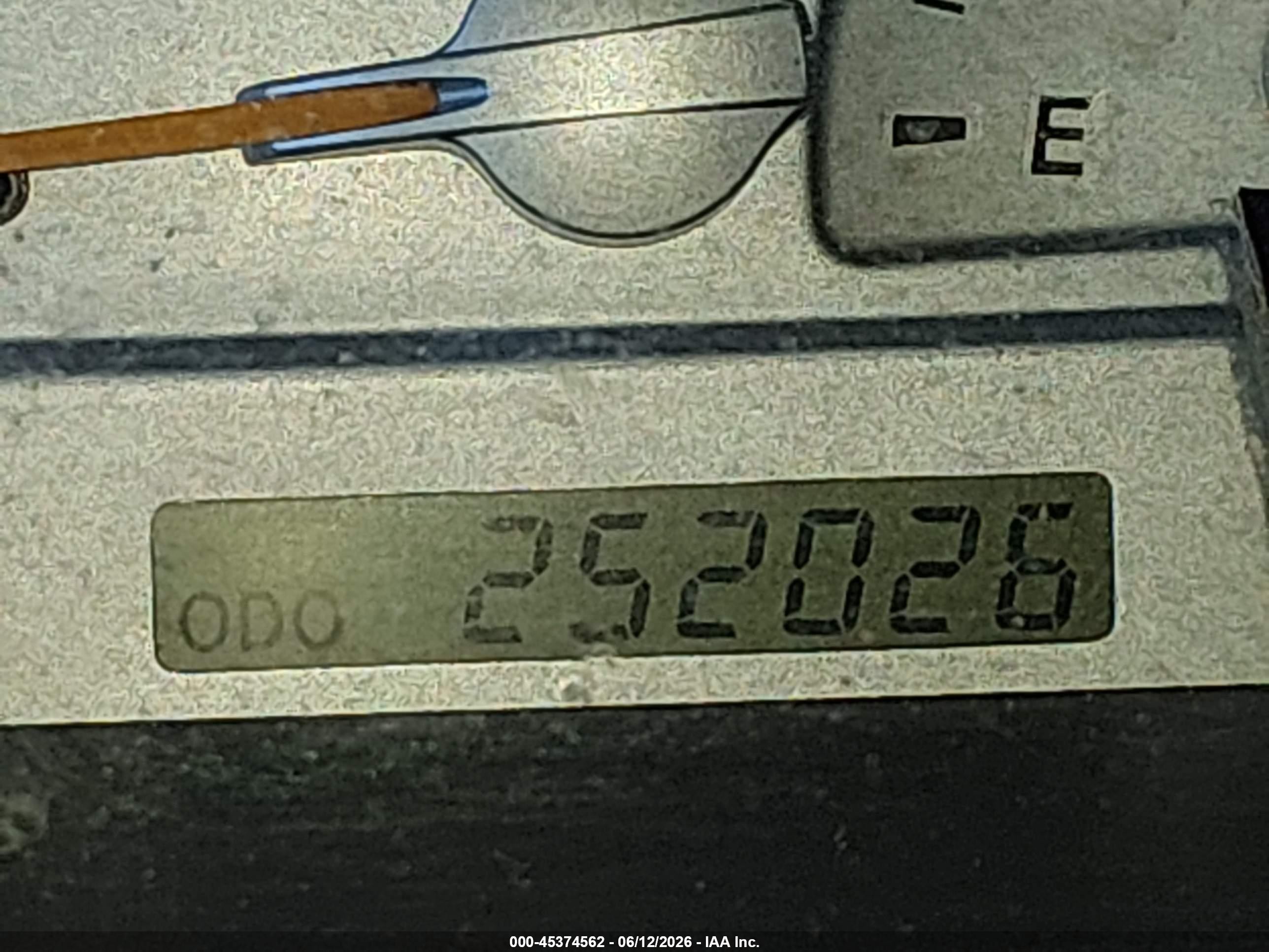 2004 Toyota Camry Se Черный vin: 4T1BE32K74U277233