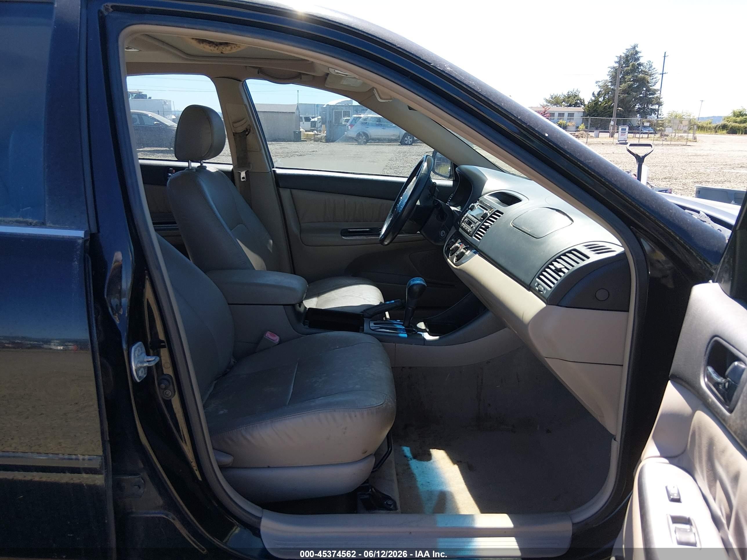 2004 Toyota Camry Se Черный vin: 4T1BE32K74U277233