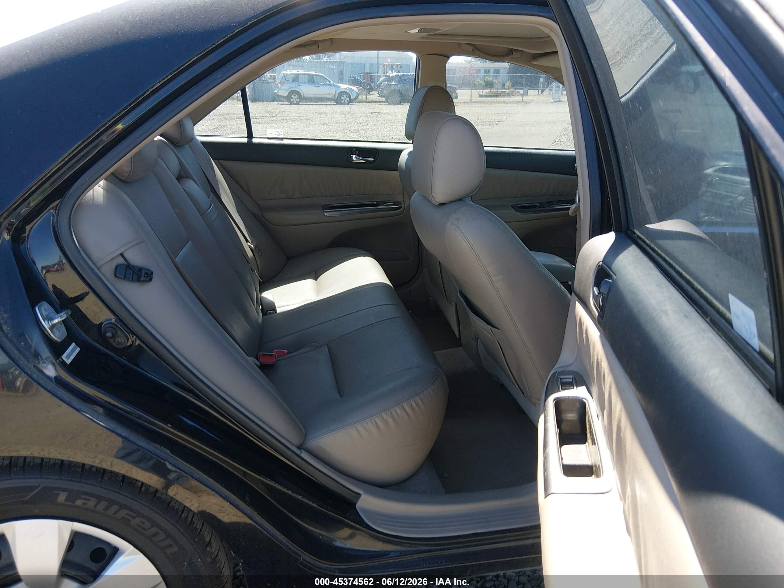 2004 Toyota Camry Se Черный vin: 4T1BE32K74U277233