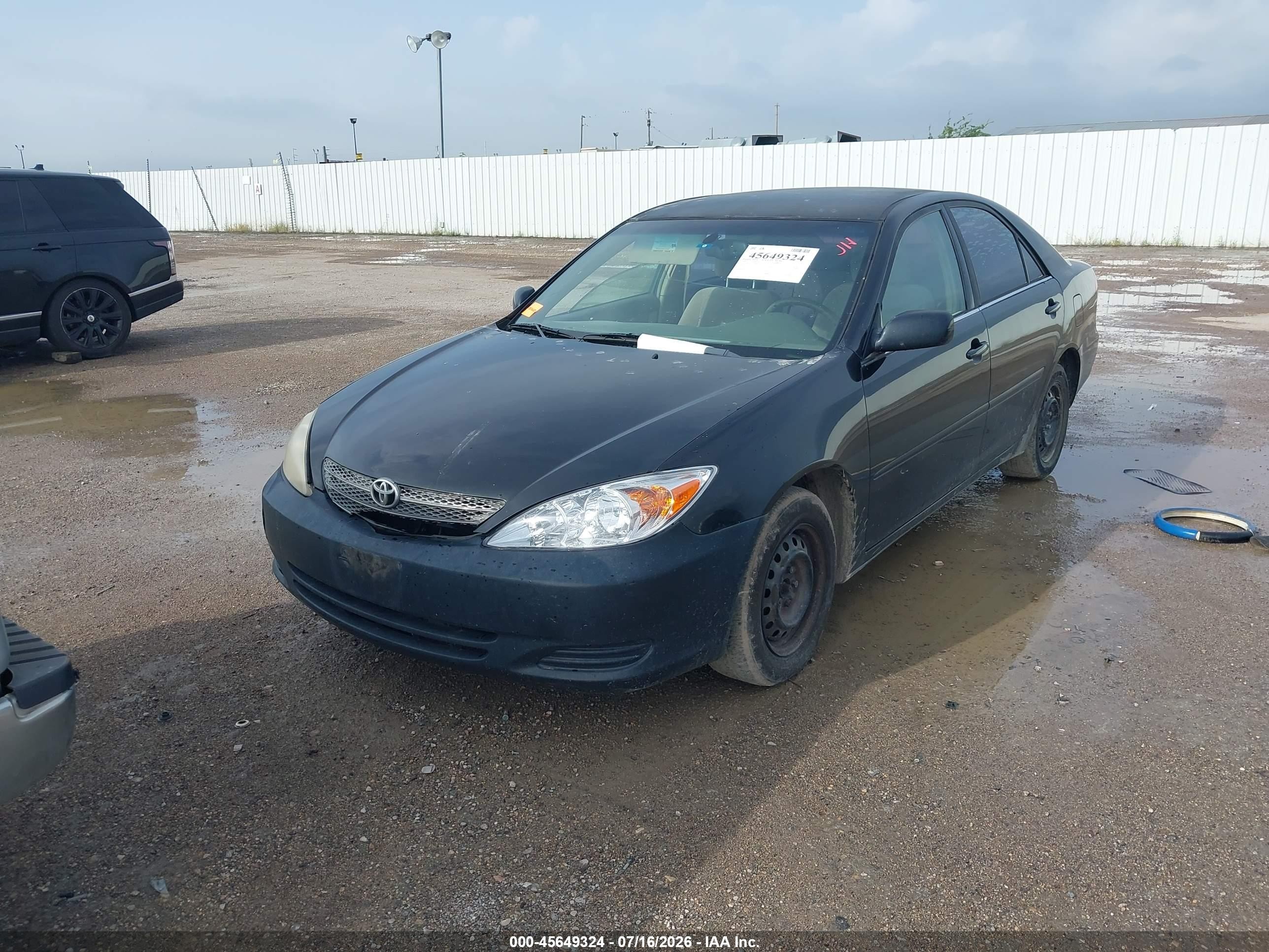 2004 Toyota Camry Le Black vin: 4T1BE32K74U342470