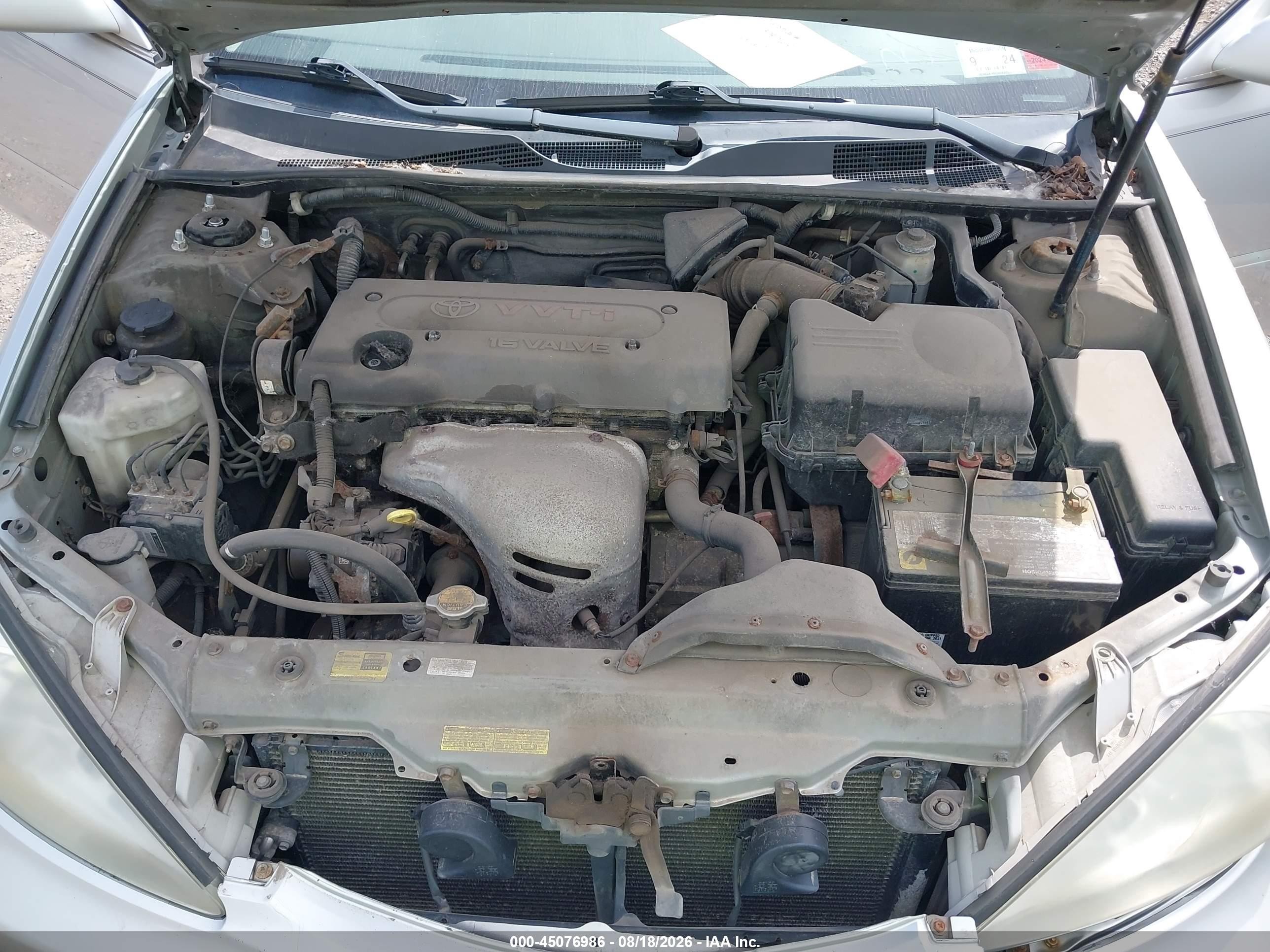 2004 Toyota Camry Le Silver vin: 4T1BE32K74U353890