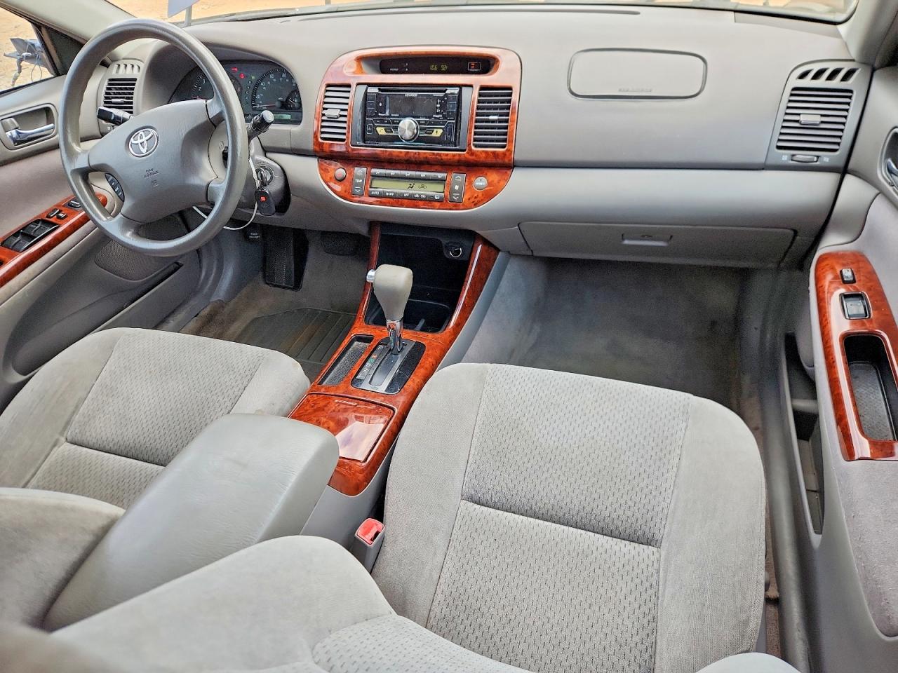 2004 Toyota Camry Xle Blue vin: 4T1BE32K74U362993