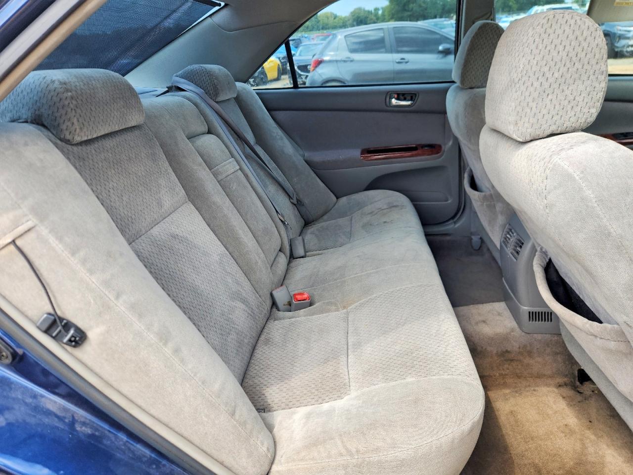 2004 Toyota Camry Xle Blue vin: 4T1BE32K74U362993