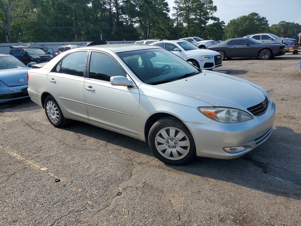2004 Toyota Camry Xle Silver vin: 4T1BE32K74U856657
