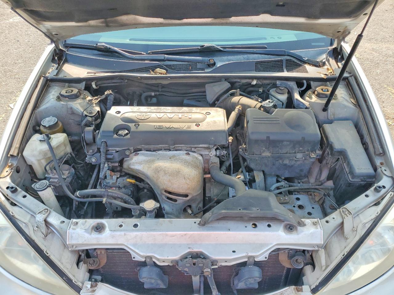 2004 Toyota Camry Xle Silver vin: 4T1BE32K74U856657